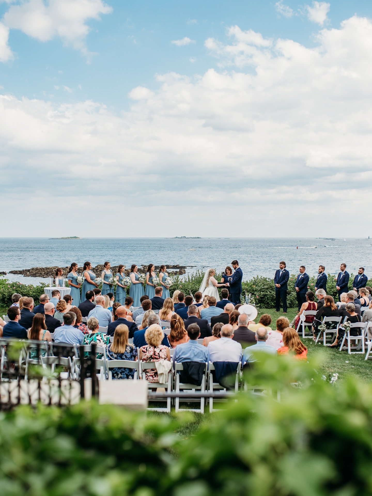 A friendly reminder to all you New Englanders- we are less than 6 months away from these sort of sunshiney days ☀️&hearts;️

Wedding day details never get old 

Dream Team:

Photography: @alittleheartphoto 
Venue: @misselwoodevnts 
HMUA: @brittneyeil