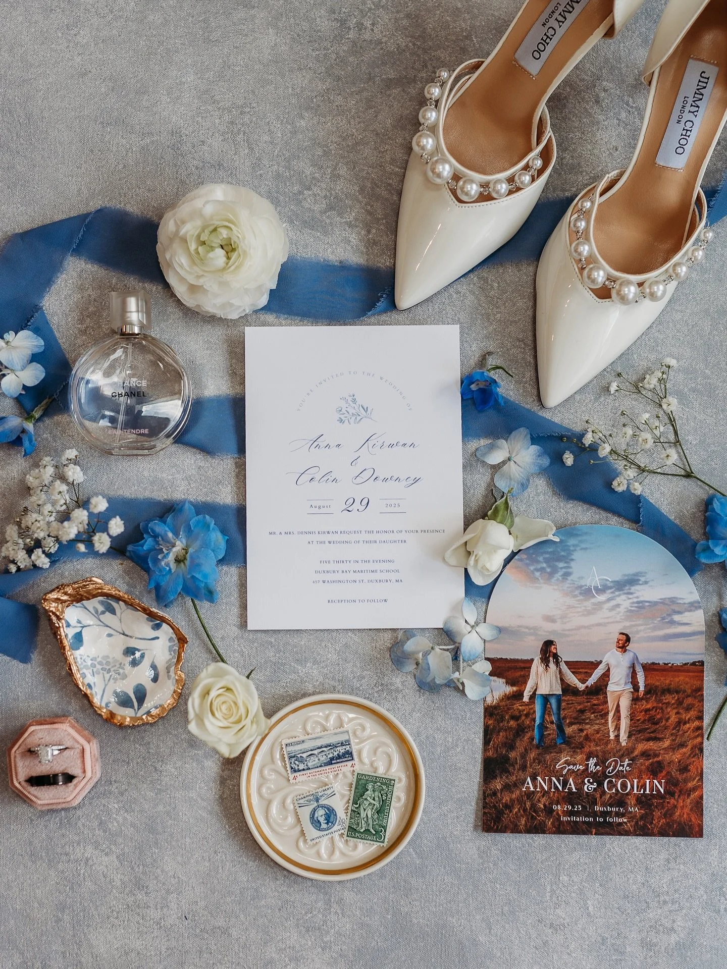 The mostly lovely Cape Cod color palate mixed with getting ready AT HOME! 

There&rsquo;s something so delightful about all the little moments I spent with my couples getting ready at home this past year. It adds a little extra comfort, a little more