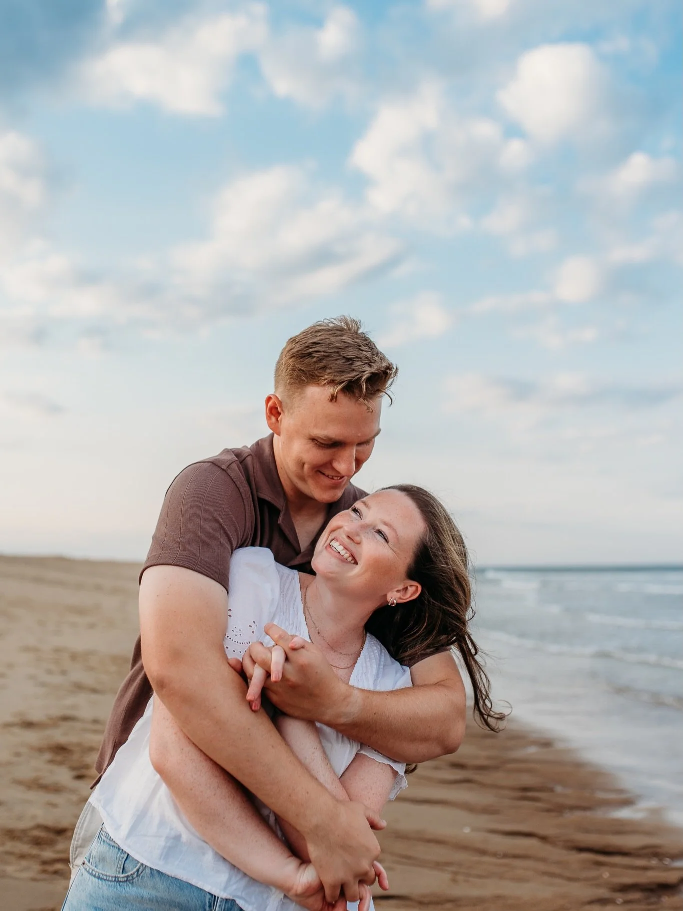 A moment for every evening on the beach from now until it&rsquo;s too cold out to enjoy it &hearts;️

#foreversummer 
New England Engagement | New England Wedding Photographer | Boston Engagement Photographer |