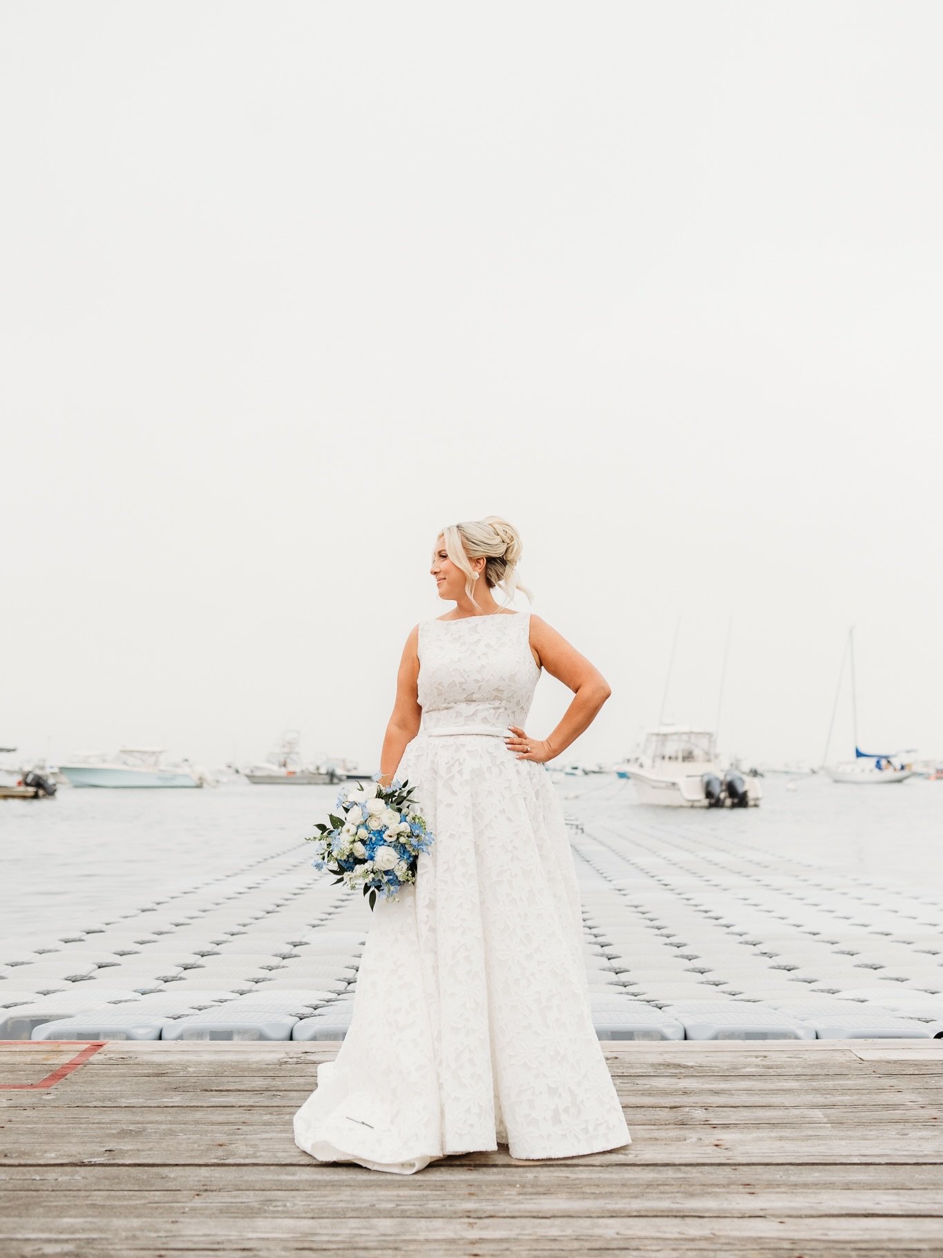 Of course we want a lovely sunny day, but no one in the would looks more gorgeous (lookin at you @gableex3) than a bride &amp; her girlies just popping against the beautifully gray sky on the ocean &hearts;️

🌊&hearts;️ always 

Dream team: 
Photogr