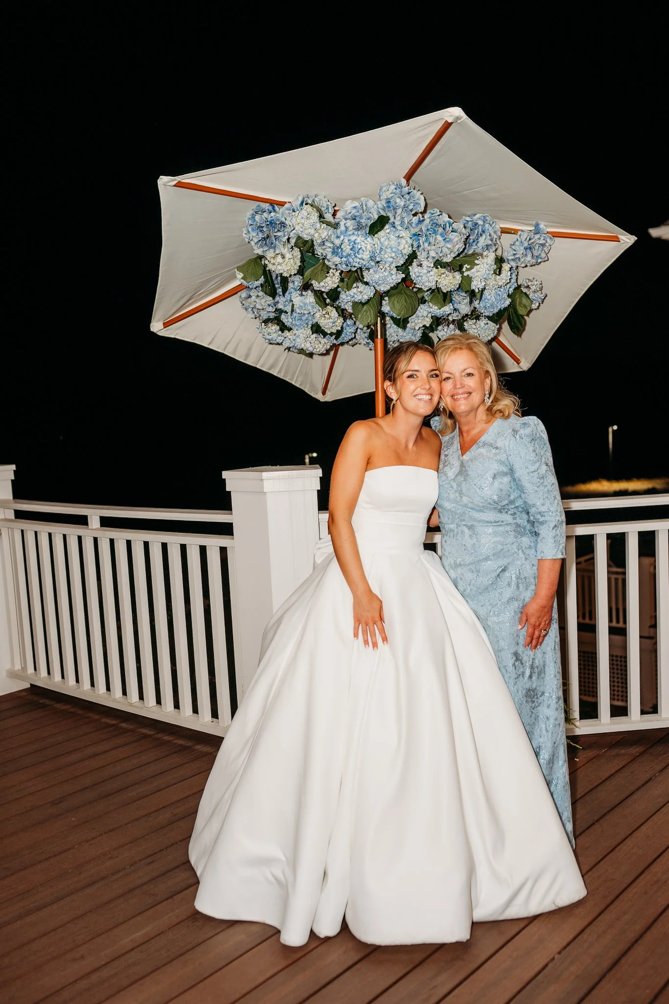 Club at New Seabury Wedding Day-140.jpg