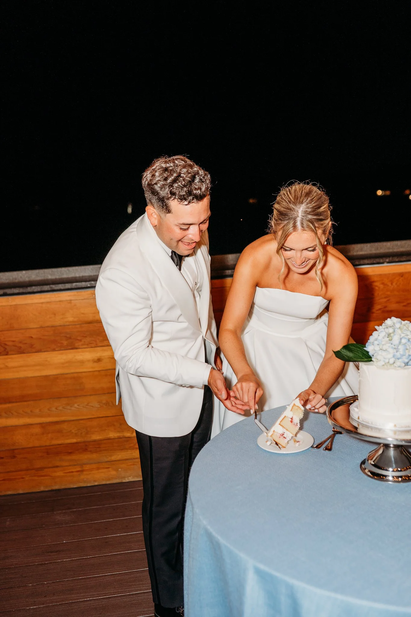 Club at New Seabury Wedding Day-136.jpg