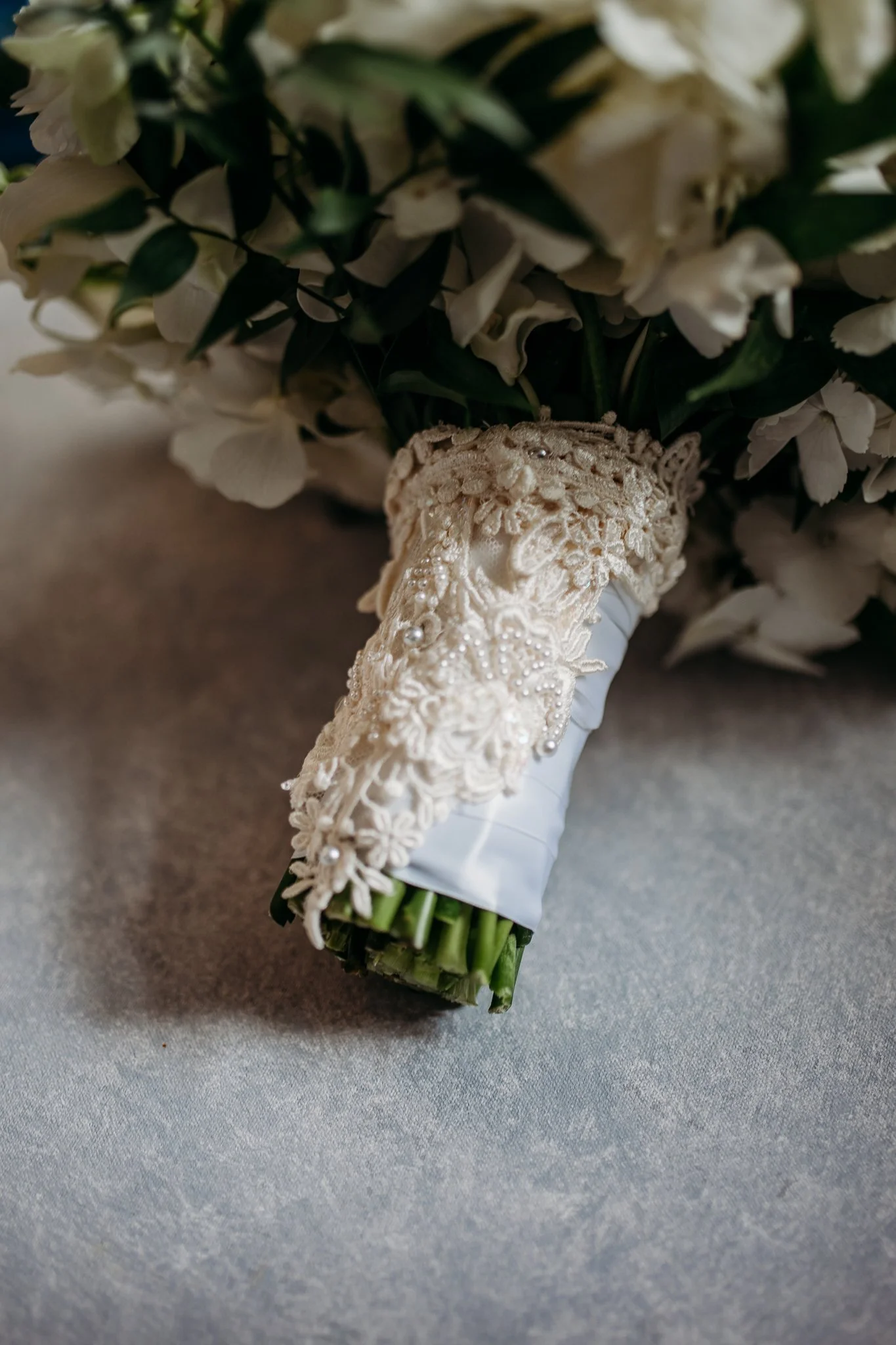 Cliff House Maine Wedding- A Little Heart Phototgraphy-30.jpg