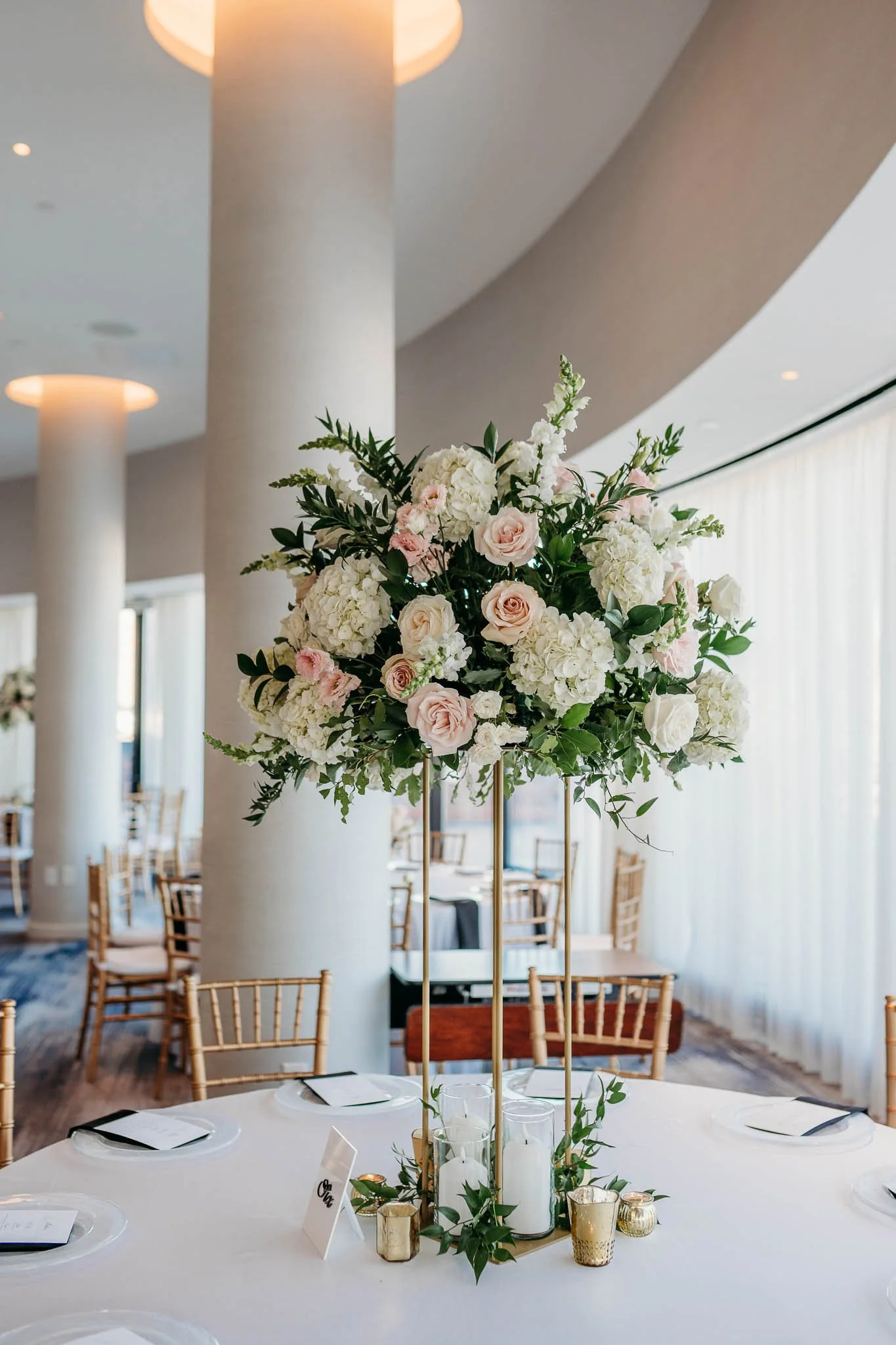 Long Wharf Marriott-A Little Heart Photography-69.jpg