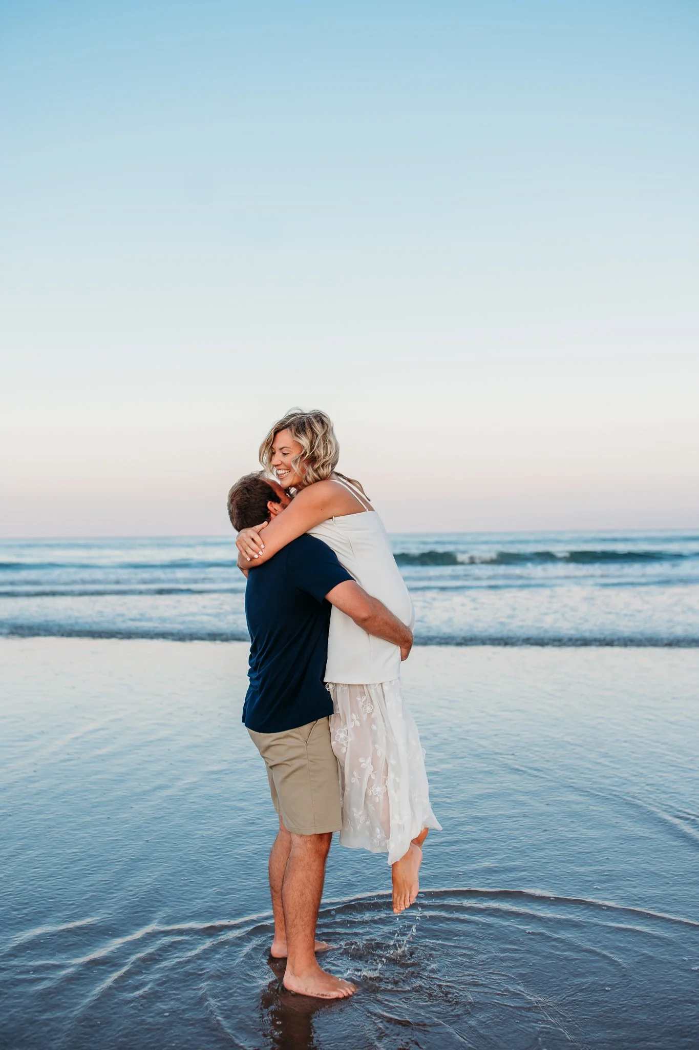 Ogunquit Maine Engagement Pictures- A Little Heart Photography-56.jpg