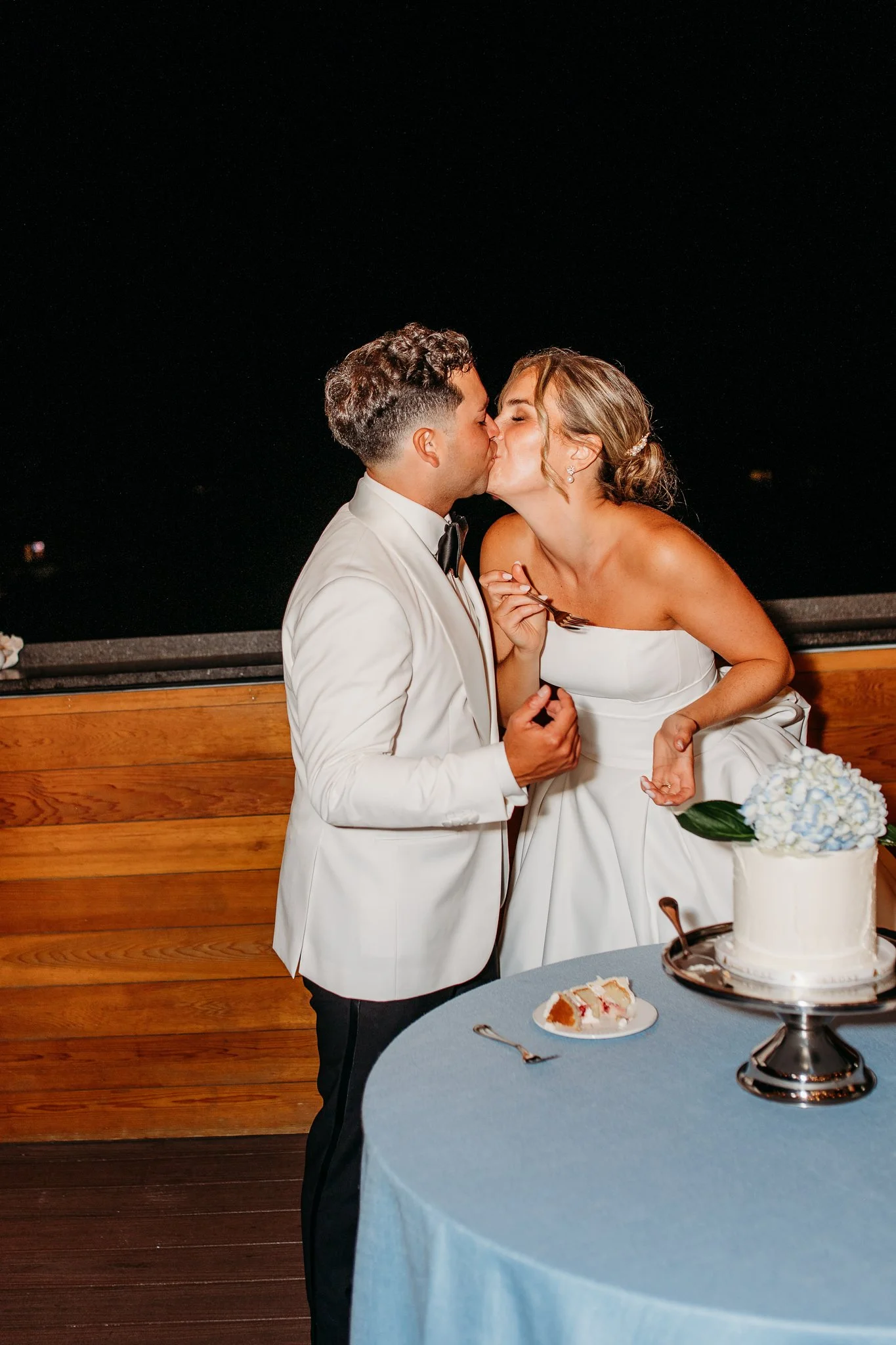Club at New Seabury Wedding Day-139.jpg
