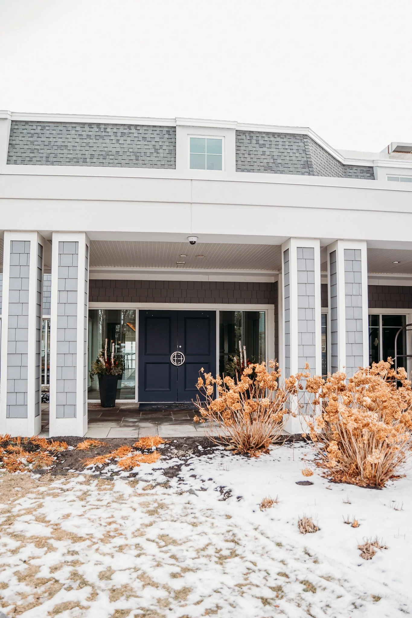 Cliff House Maine Wedding- A Little Heart Phototgraphy-22.jpg