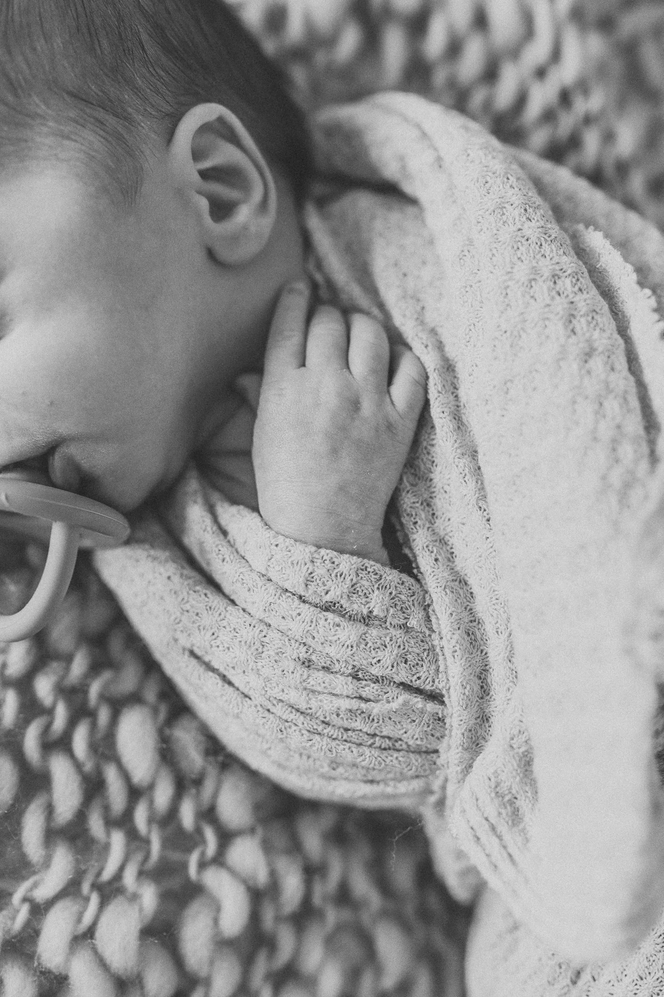 Melrose Newborn Photography- A Little Heart Photography-3.jpg