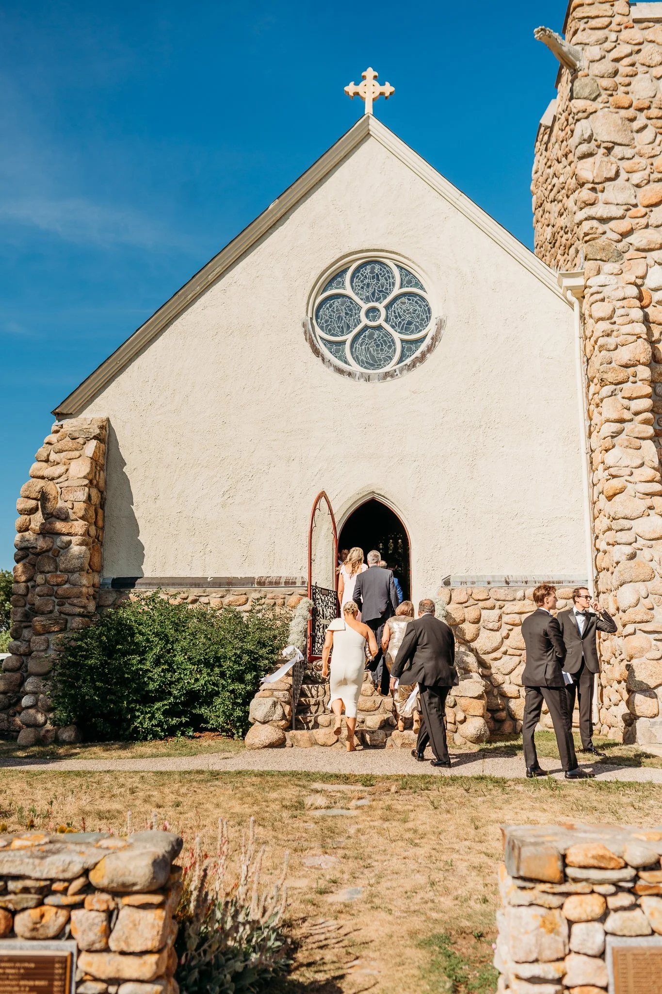 Hyannisport Club Wedding- A Little Heart Photography-154.jpg