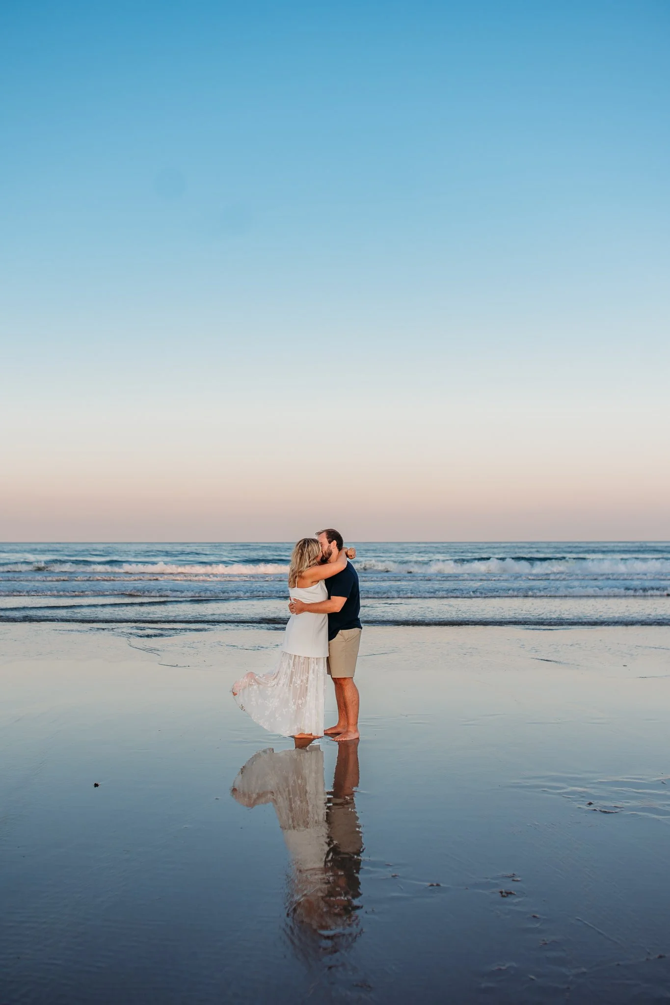 Ogunquit Maine Engagement Pictures- A Little Heart Photography-40.jpg