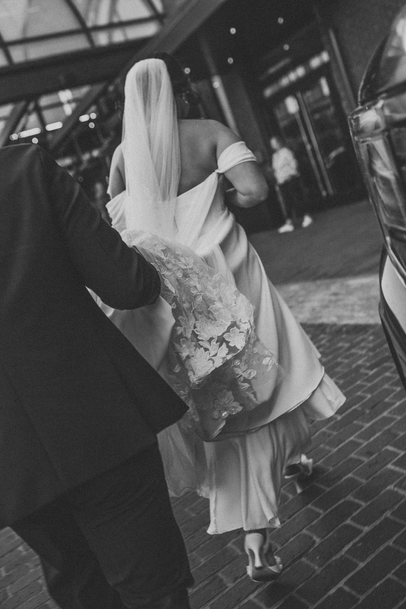 Long Wharf Marriott-A Little Heart Photography-104.jpg