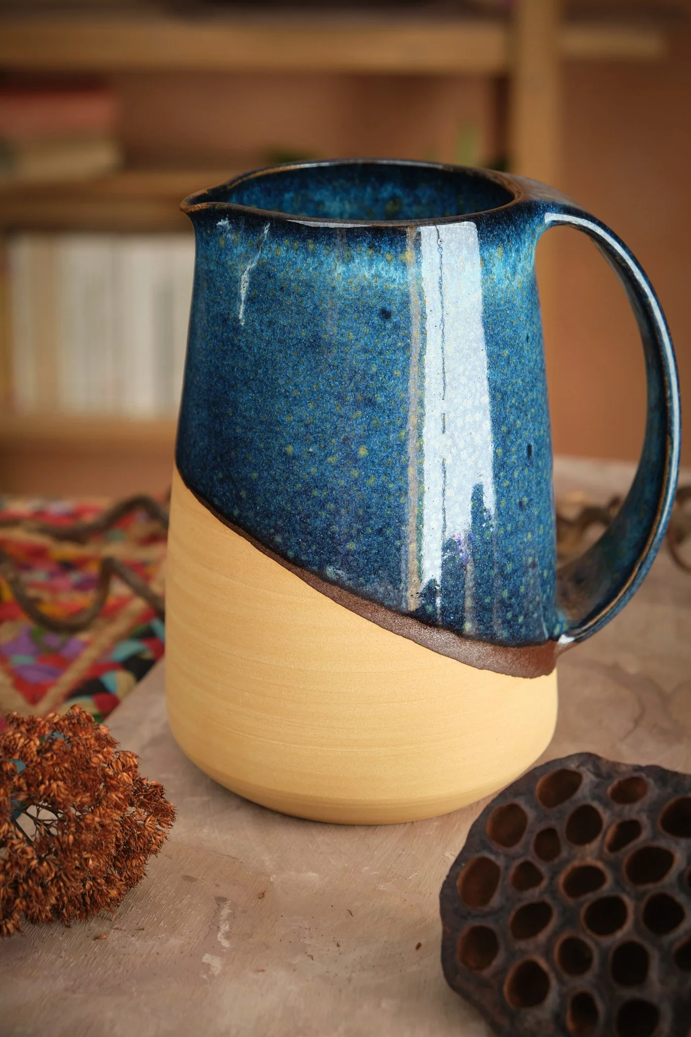 Pichet à eau en grès artisanale céramique nouvelle aquitaine 05.jpg