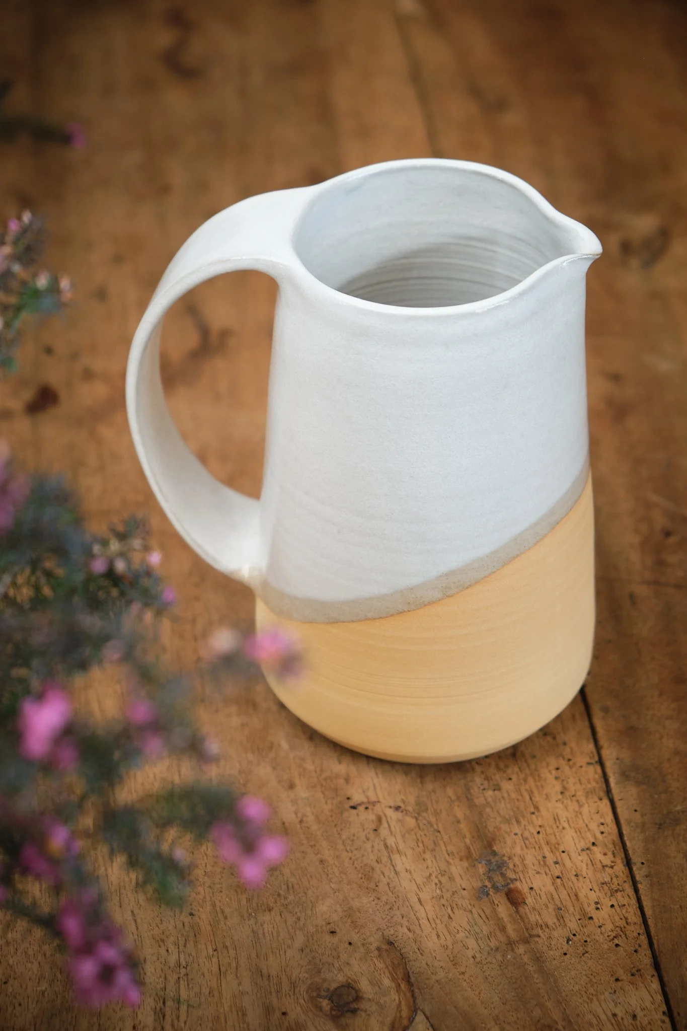 Pichet à eau en grès artisanale céramique nouvelle aquitaine 06.jpg