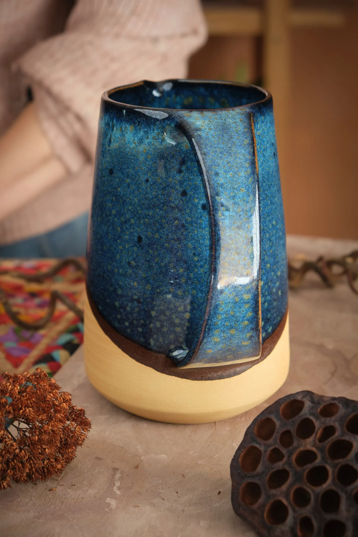Pichet à eau en grès artisanale céramique nouvelle aquitaine 04.jpg