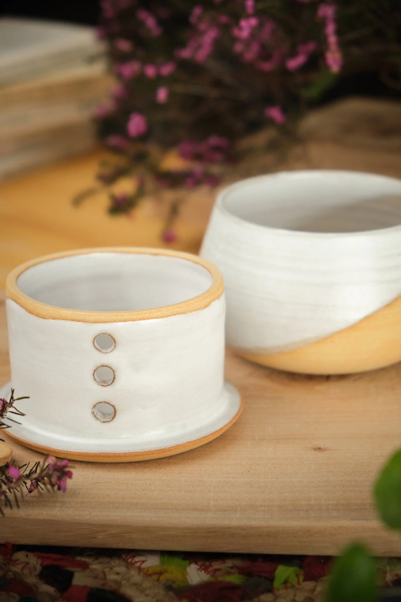 Beurrier en grès La paume artisanat périgourdin sable blanc.jpg