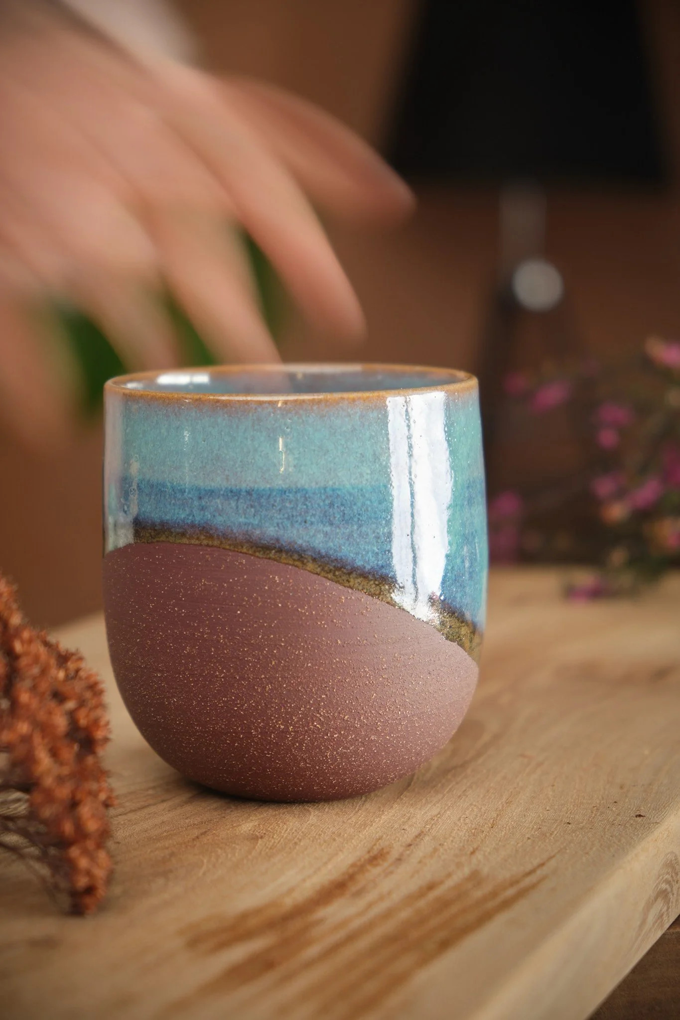 Tasse céramique en grès La paume artisan périgourdin rouge turquoise.jpg
