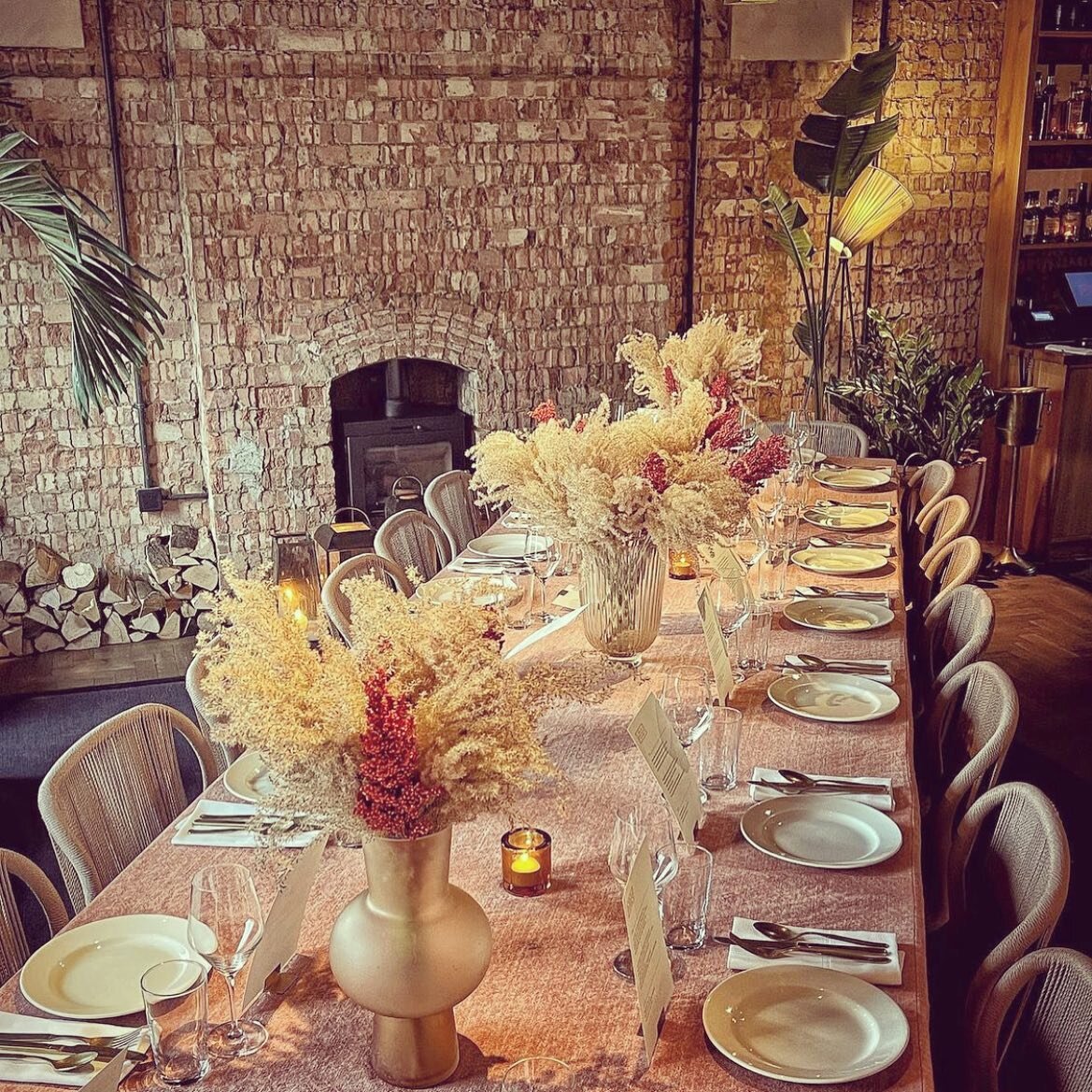 Another Notting Hill favourite 🌿
📷 @goldnottinghill 
.
.
The Party Room is perfect for birthday celebrations, special events, launch parties&hellip;the list goes on. Amazing food and great vibes! 
.
.
#goldnottinghill #events #birthdays #nottinghil