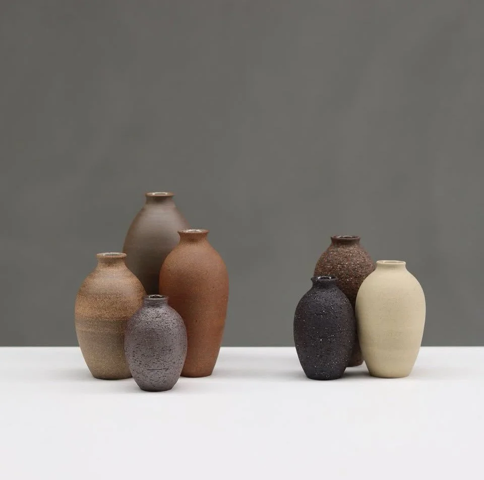 Bookings are open for our next artist talk at @moorleighceramics, on Sunday 19 April, 2-3pm ✨ 

Angelo Ooi @ange_ceramics is passionate about wheel-throwing and glaze chemistry. I love his elegant vase forms 🤍 

These friendly Sunday afternoon gathe