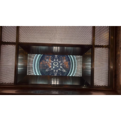 holiday 3.gif