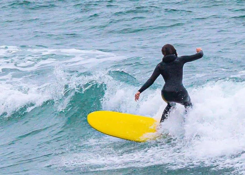surfing-fistral-midlength.png