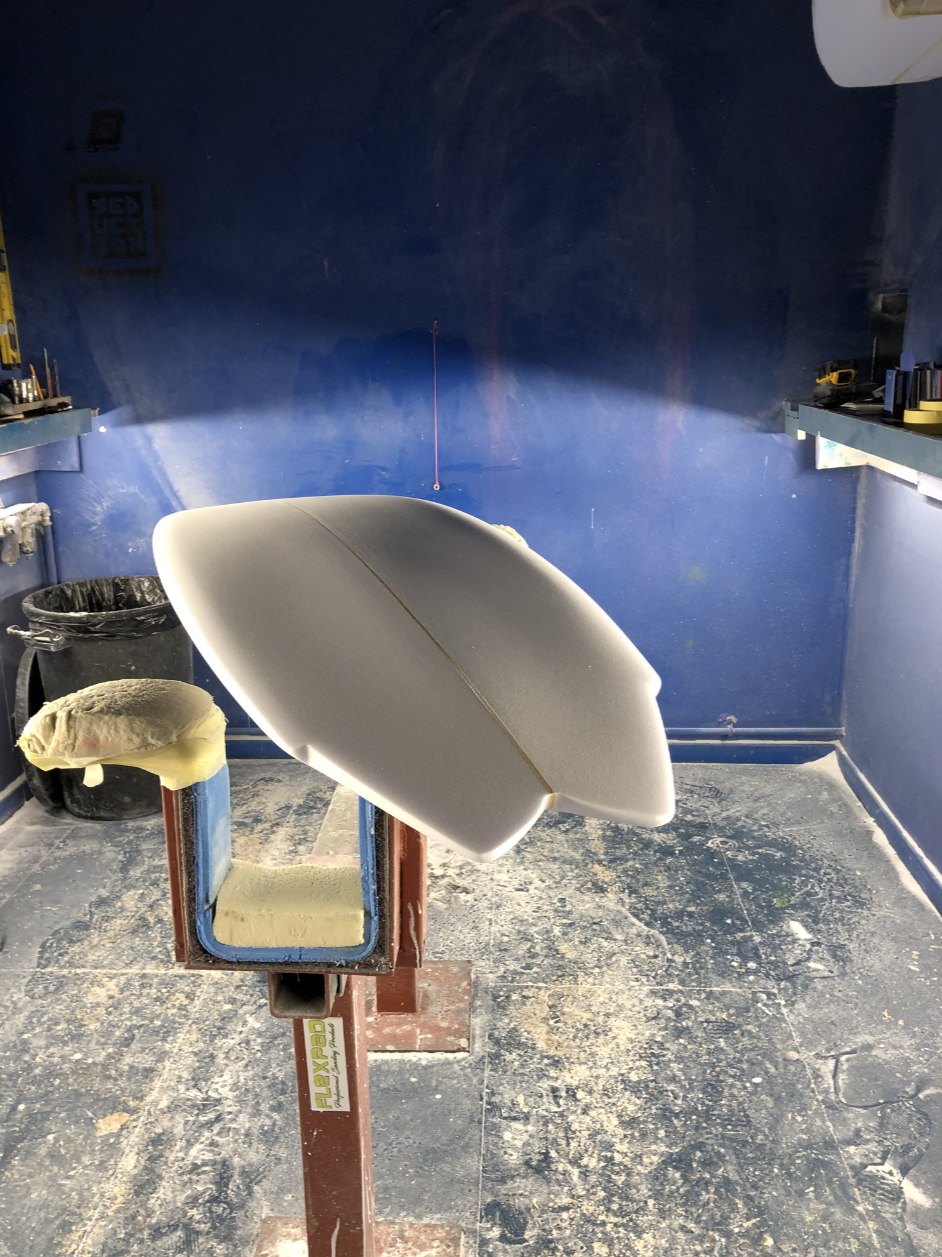 handshape-fish-surfboard.png