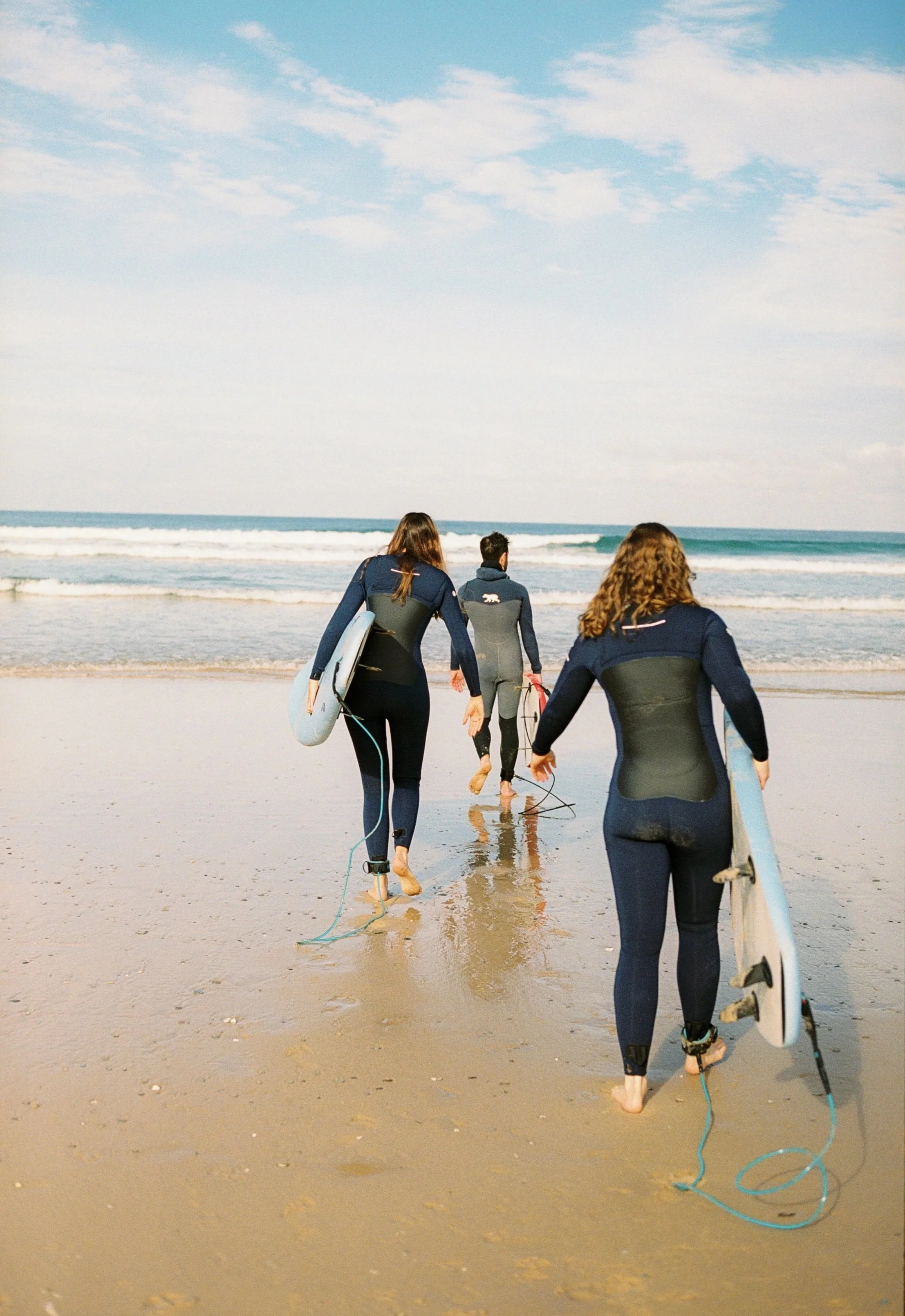 Private surf lessons for improver surfers