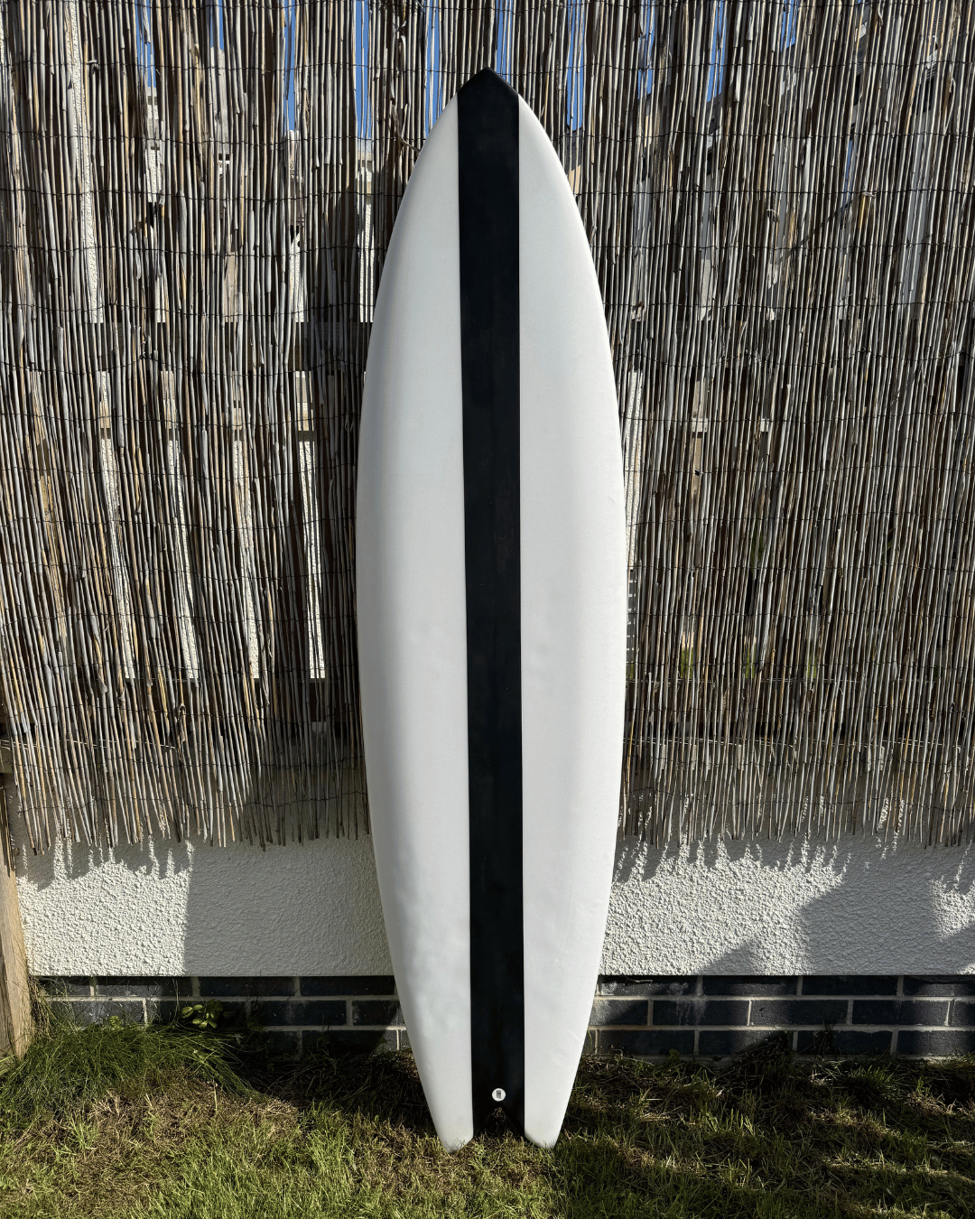 6'8 Mid Length Fish 20 1/2 wide - 2 5/8 thick - 38 litres
