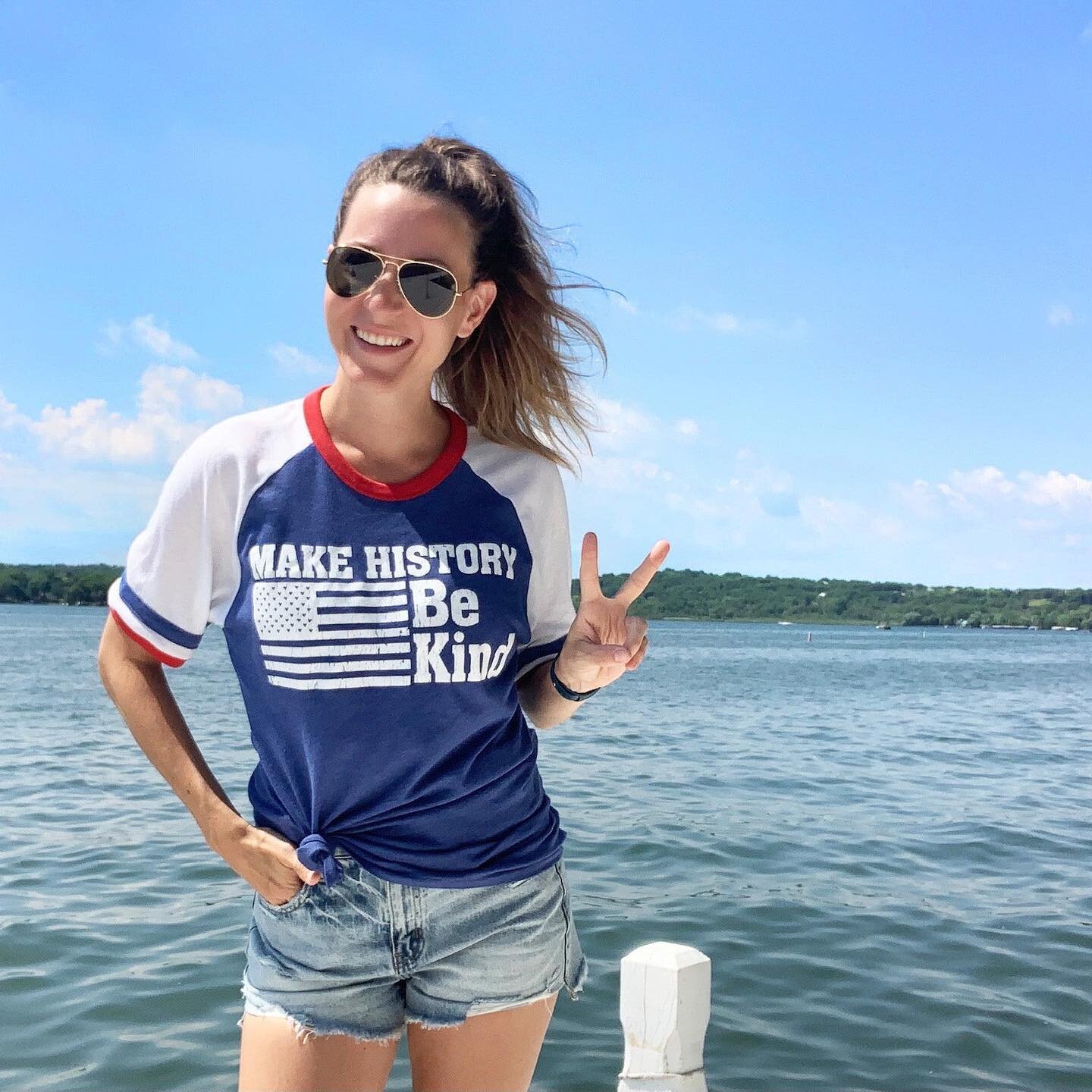 💙🇺🇸❤️ MEMORIAL DAY SALE ❤️🇺🇸💙
Get all your gear now so you&rsquo;re ready to honor &amp; remember! Tees, Tanks, Hoodies &amp; Mugs! 30% off with code: MEMORIALDAY
⠀⠀⠀⠀⠀⠀⠀⠀⠀
#memorialday #everykind #youfithere #makehistory #bekind