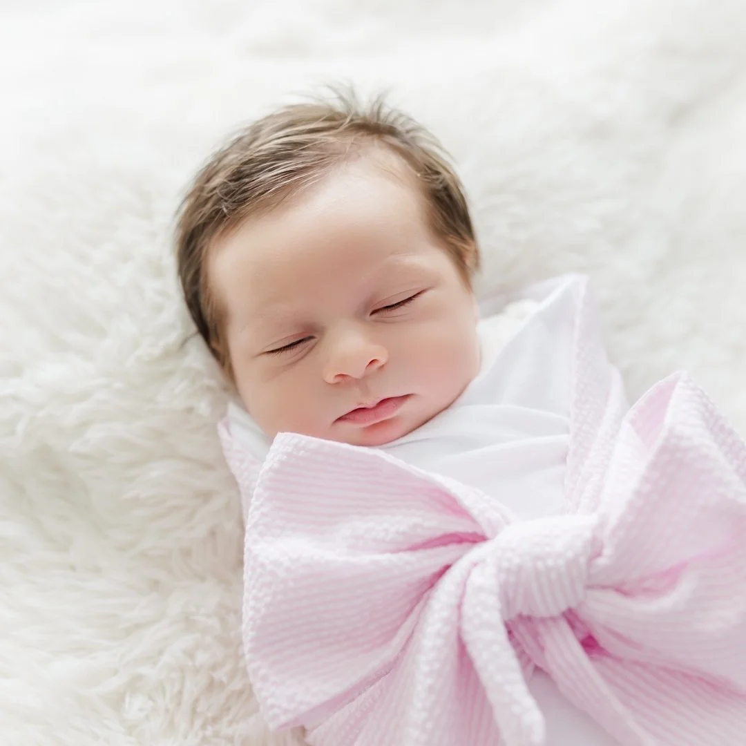 There is nothing quieter or more beautiful than a sleeping newborn.

Lifestyle newborn sessions in your home are all about capturing this stage without the props, the posing, or the pressure. Just your baby, your family, and the real light coming thr
