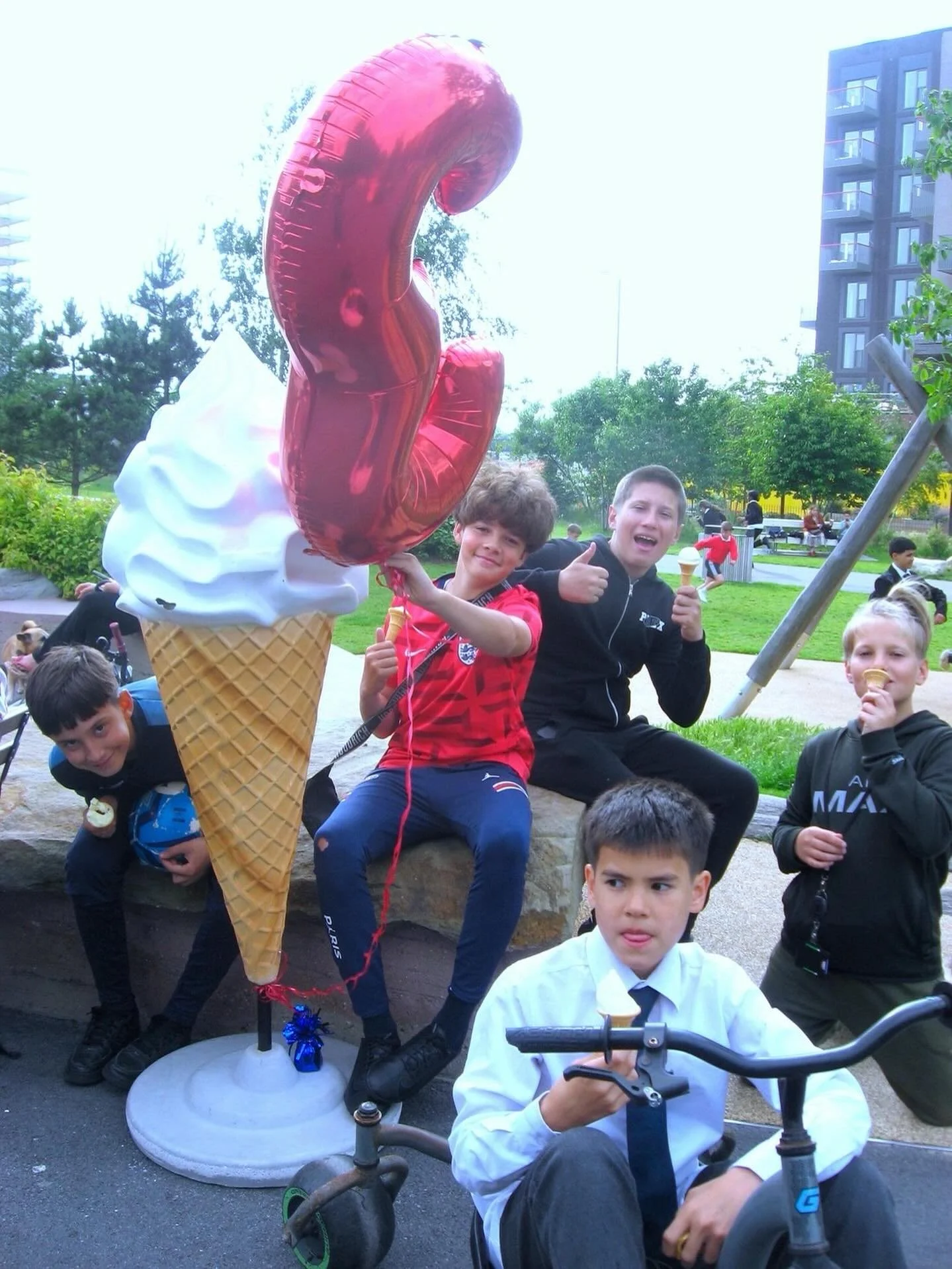 ROUND IN CIRCLES TURN THE TRICYCLE WHEELS AROUND THE GARDEN OF GUSSYS. OUR KIDS ARE LOUD BUT NOT TOO FUSSY. SCHOOL TIES AND HOODIES AND CHEEKS FORMED INTO SMILES. WE&rsquo;VE WATCHED THEM ALL GROW COS WE&rsquo;VE BEEN HERE FOR A WHILE.