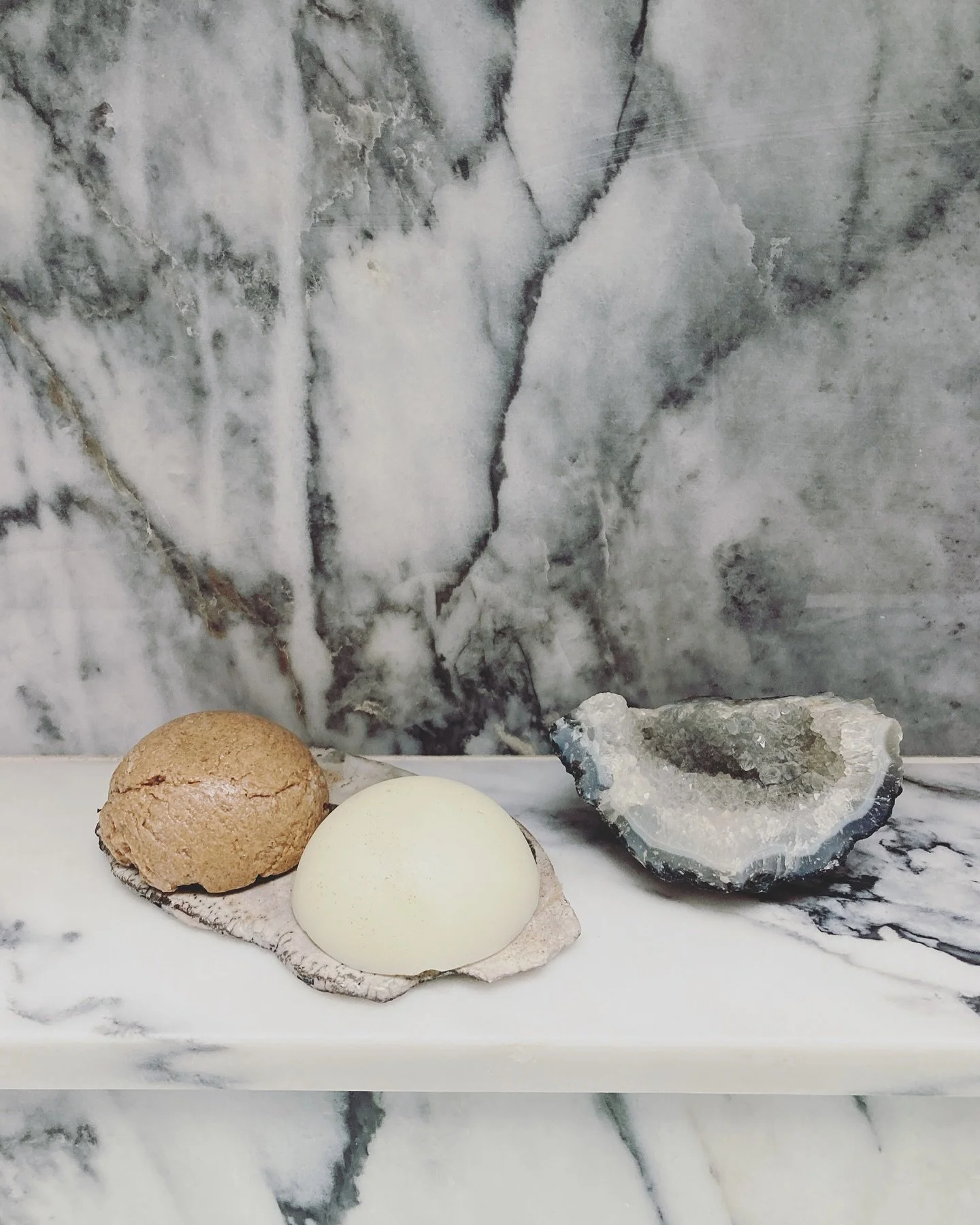 Slow rituals, humble luxuries 🤍 
Our self-care products are a gentle invitation to slow down. Breathe in the subtle scents and let your skin be touched by ingredients that truly nourish you. 
#SelfCare #SlowLiving #Rituals #Handmade #NaturalBeauty #