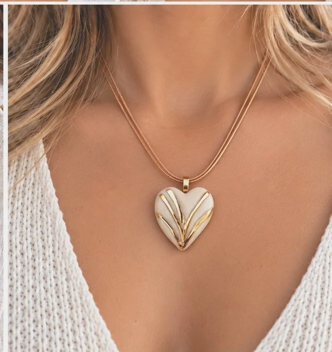 heart_5_small_cream_gold.jpg