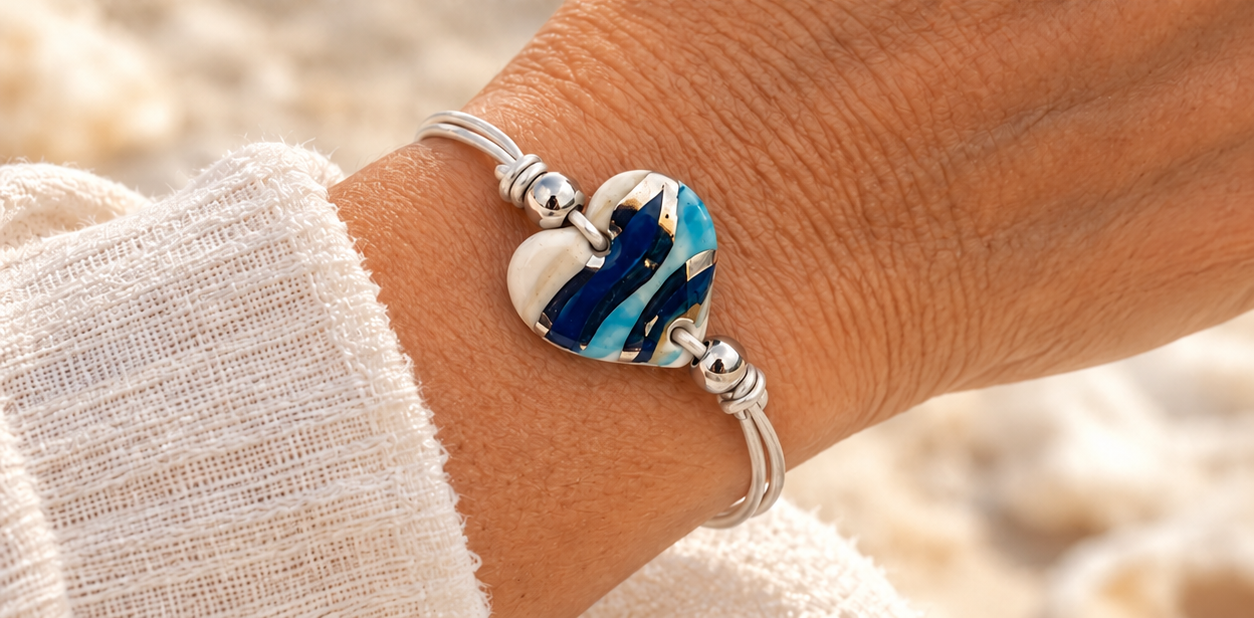Beach Heart Bracelet by the Seashore.png