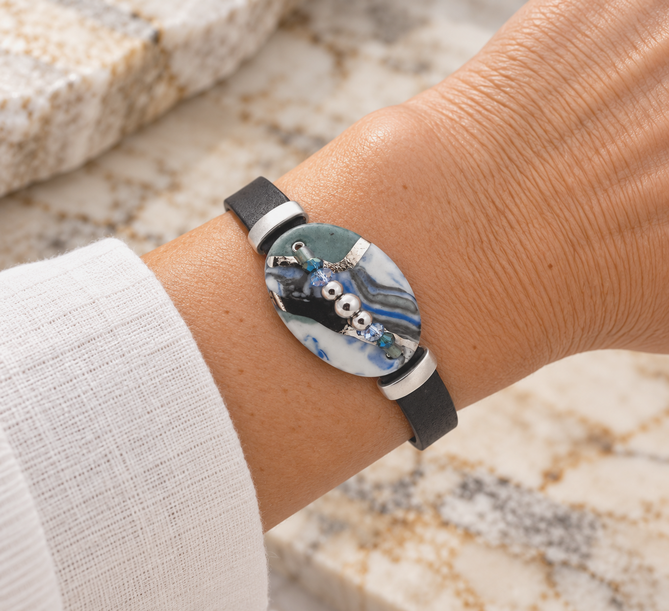 Oval Beaded Leather Magnetic Bracelet