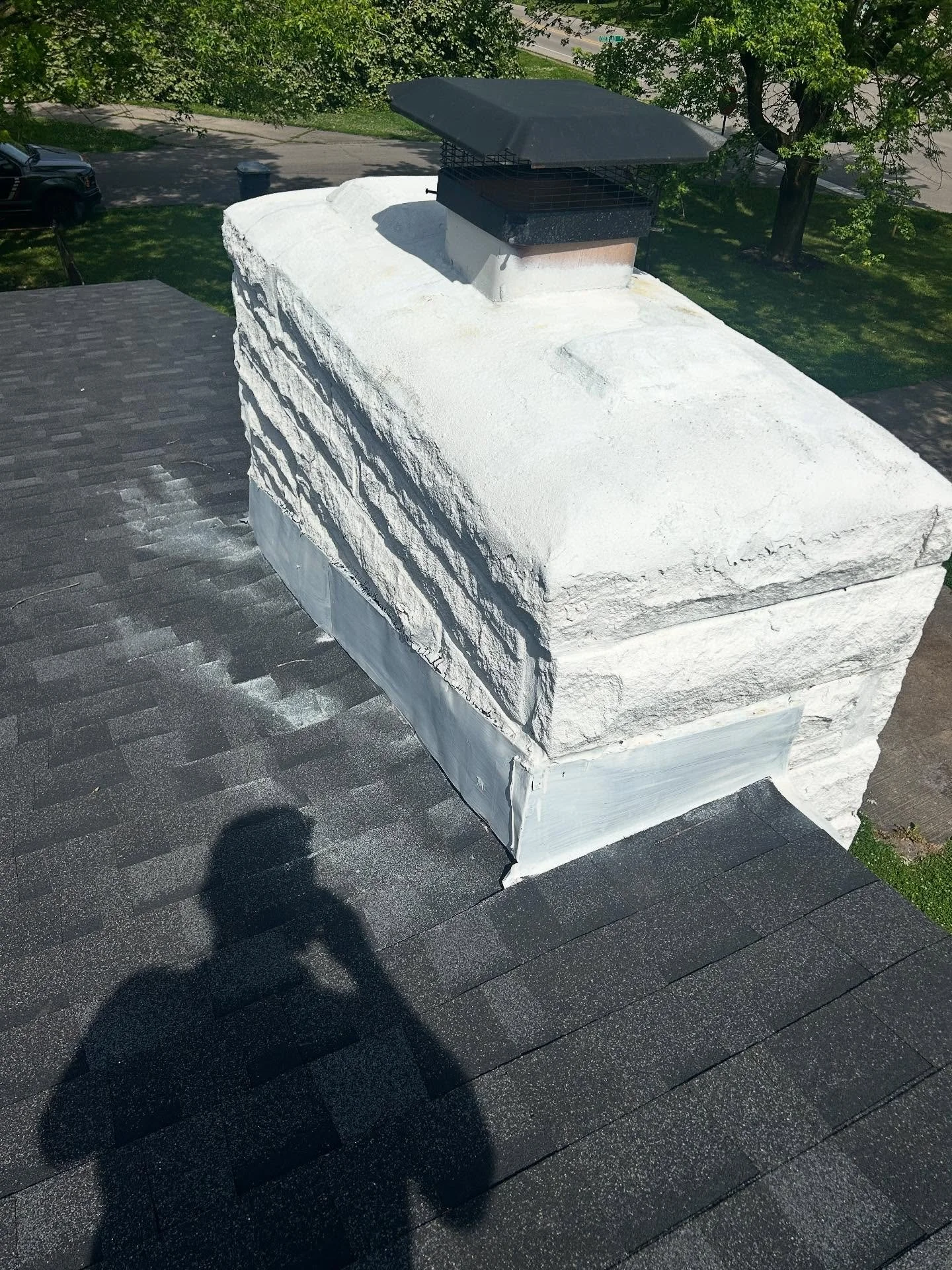 For those playing along at home, this is one of the reasons why you don&rsquo;t hire &ldquo;a bunch of guys&rdquo;. They even painted the trim coil and the shingles:) 🤡 You get what you pay for!! This roof is one year old and already needs repairs ?