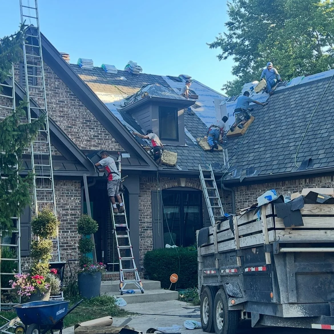 Certainteed Highland Slate 🚩Fabulous looking shingle for a fabulous home!
#redsailroofing