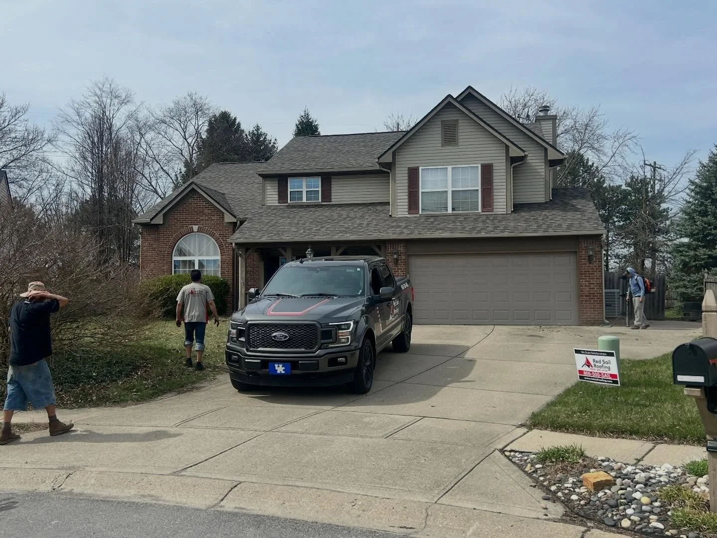 From one great win to another! UK rolls just like Red Sail Roofing 🚩 and IKO Dynasty! March Madness is still alive and well on the court and roof🚩🚩 #redsailroofing #ikodynasty