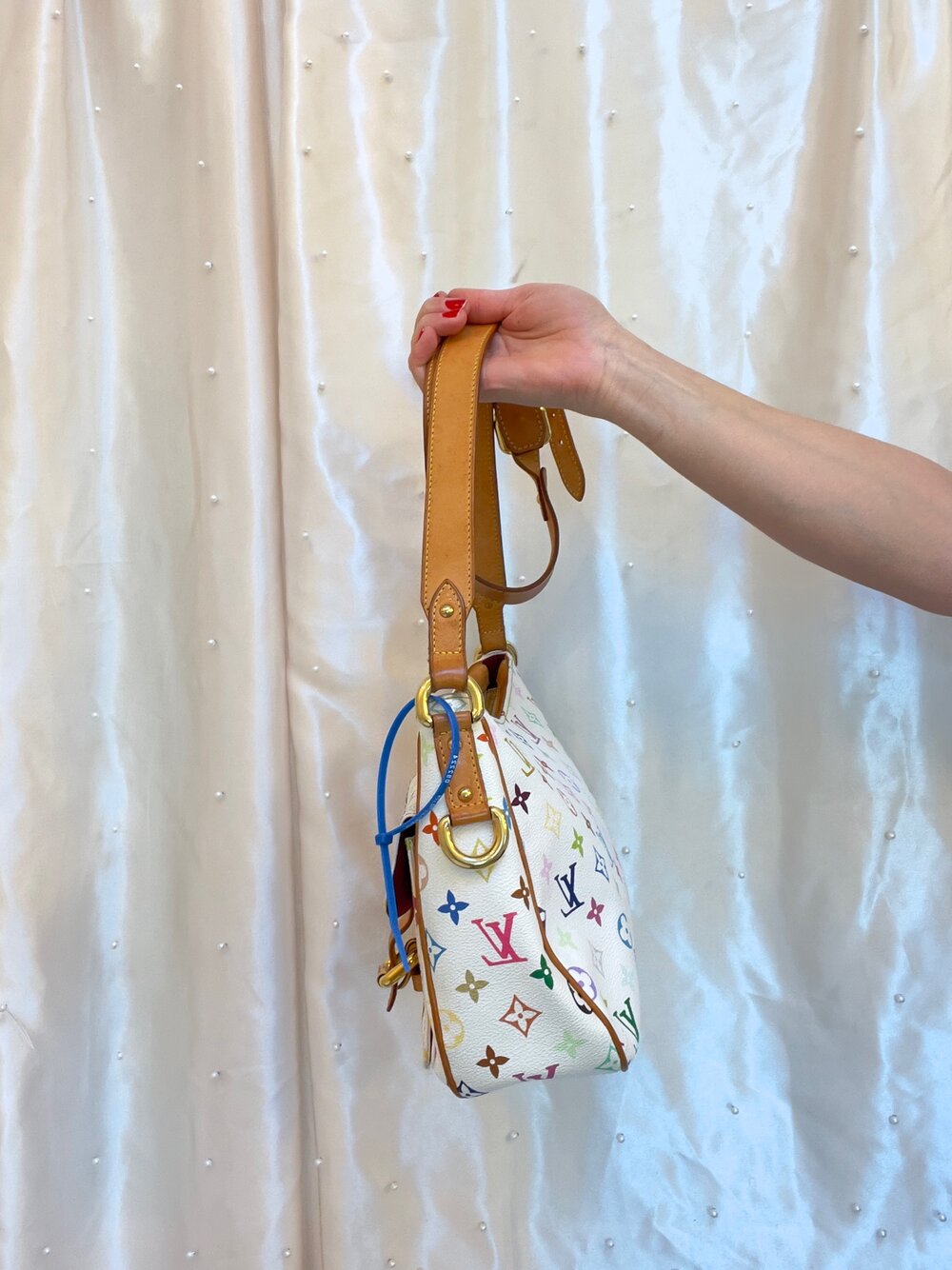 Louis Vuitton Monogram Multicolor Lodge GM Crossbody — MISS Louis Vuitton Monogram Multicolor Lodge GM Crossbody — MISS