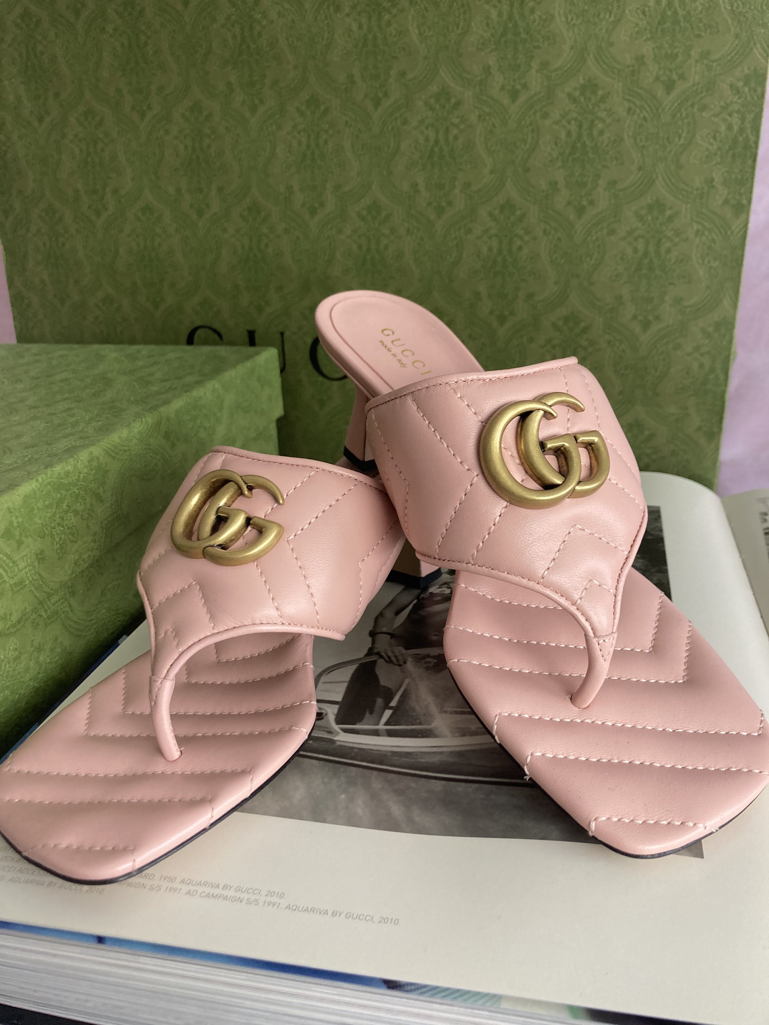Gucci Light Pink Sandals