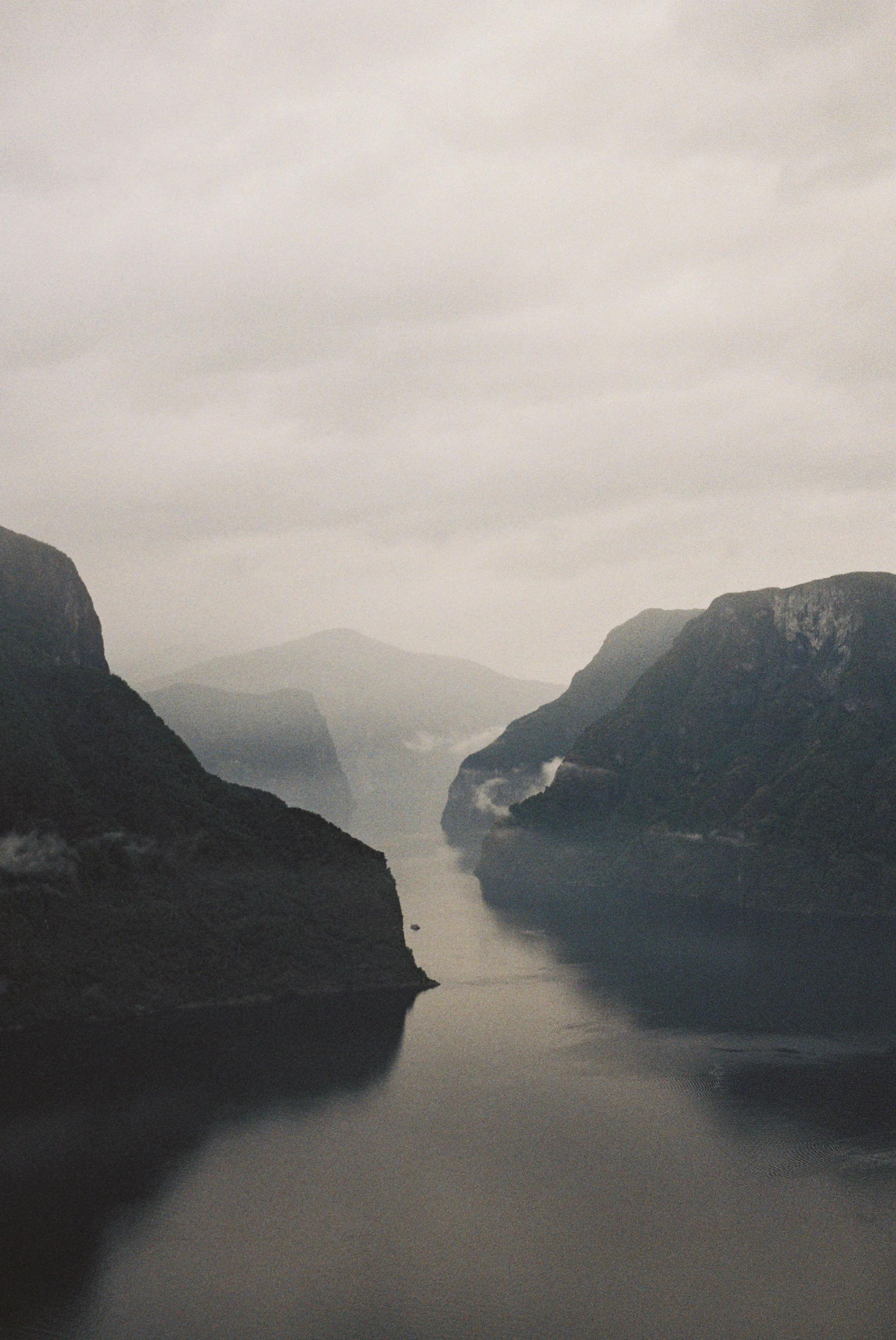 1026288-R1-070-33A copy.jpg