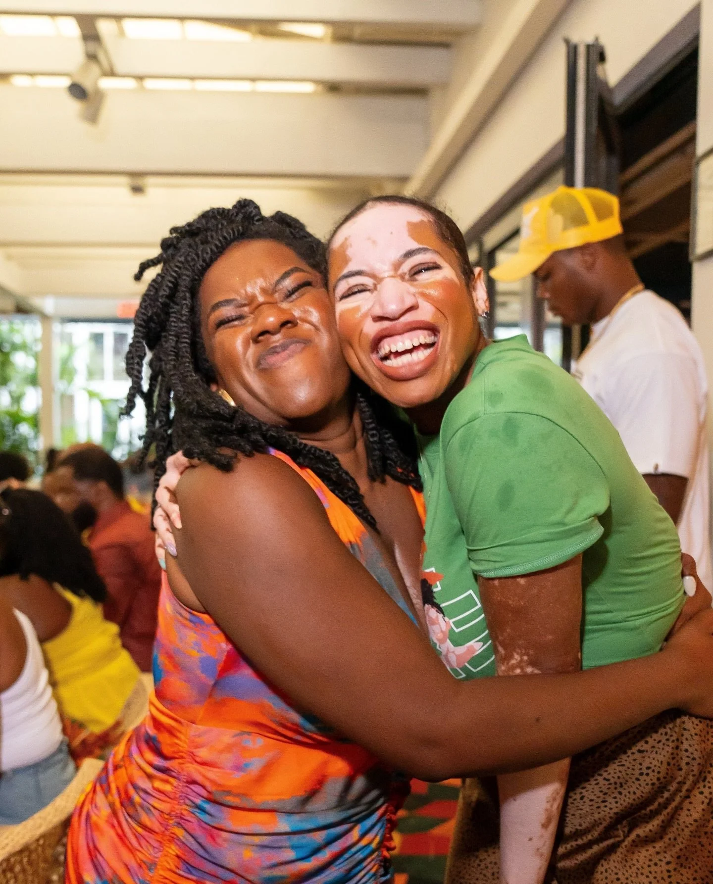 Frolicin&rsquo; looks good on us 😌✨ Black Miami Weekend Vol. 6&hellip;we&rsquo;re setting the tone all weekend.

Elevated Eats 2023. Good food, good energy, and a whole lot of vibin&rsquo; &mdash;because community hits different when the table is fu