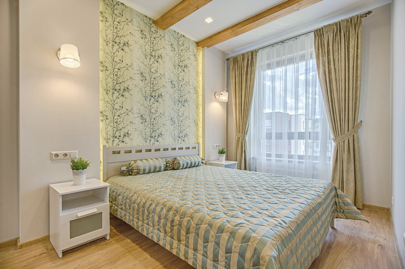 yellow bedroom