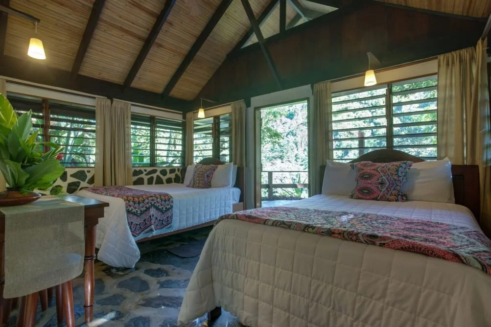 Private Riverview Villas - with fresh mountain breezes and ceiling fan
