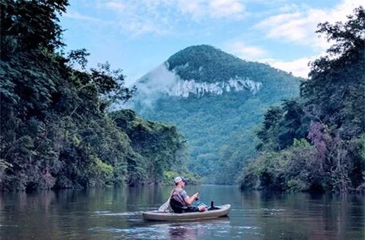 kayak.jpg
