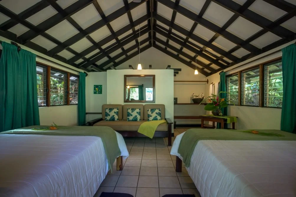 Private Riverview Deluxe - with fresh mountain breezes and ceiling fan
