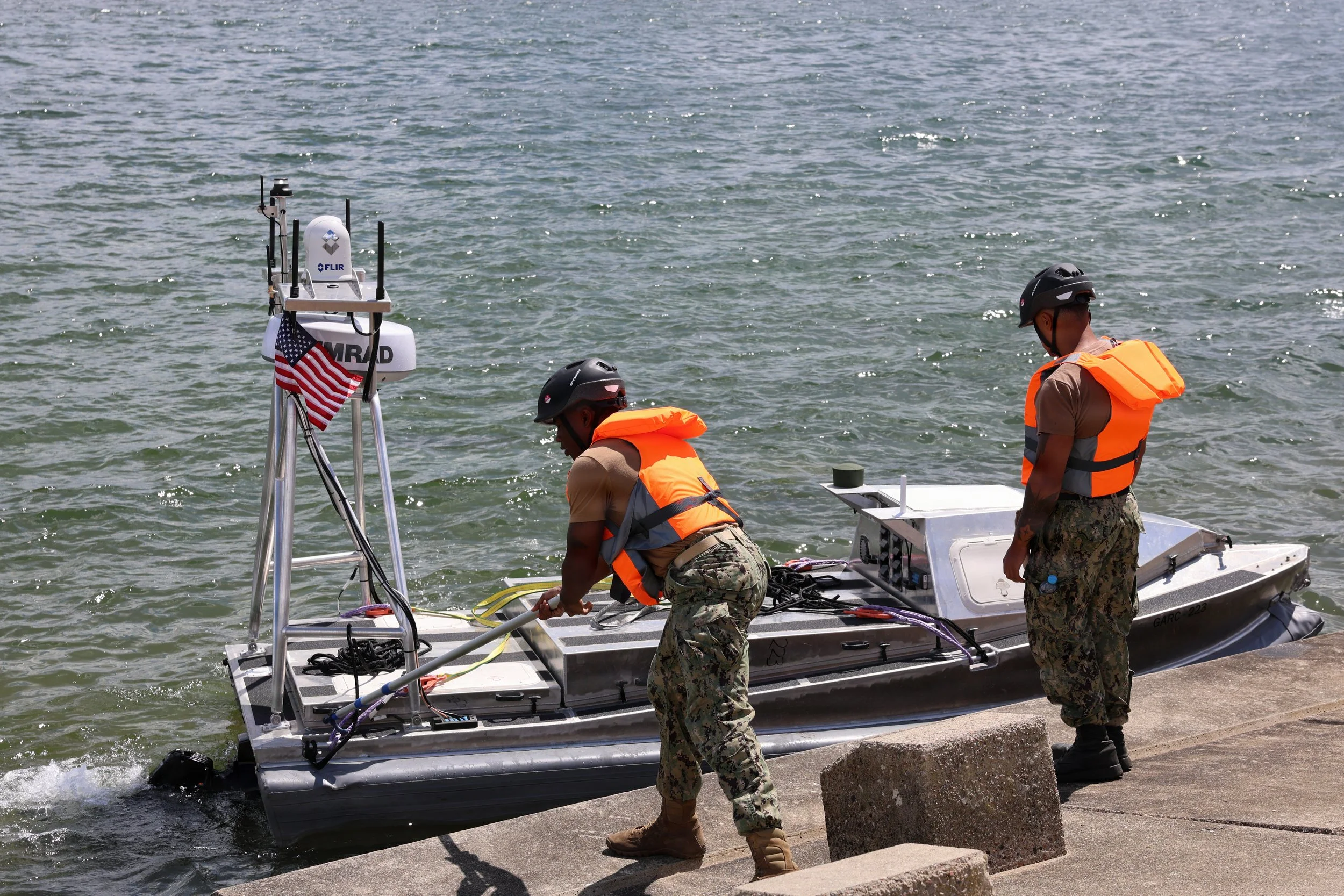 USVDIV-32 prepares for swarm with USS Mount Whitney