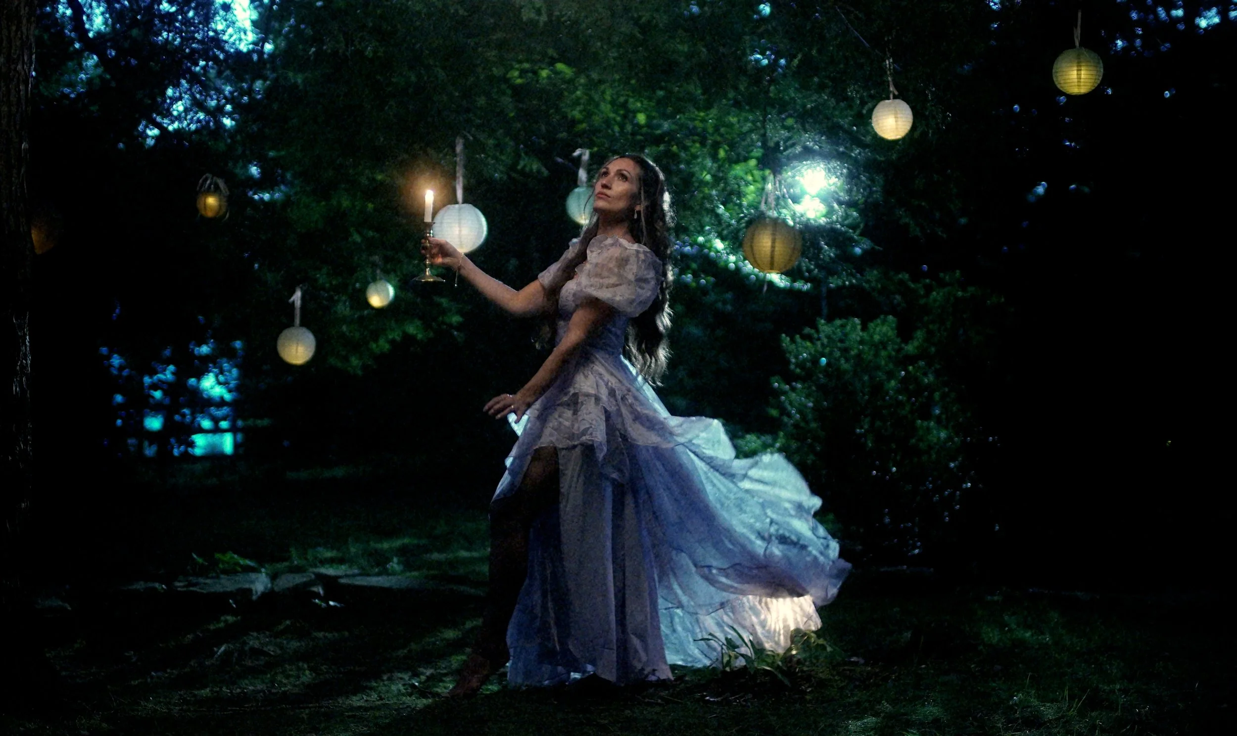 Hannah Pearl Horizontal.00_00_53_16.Still024.jpg