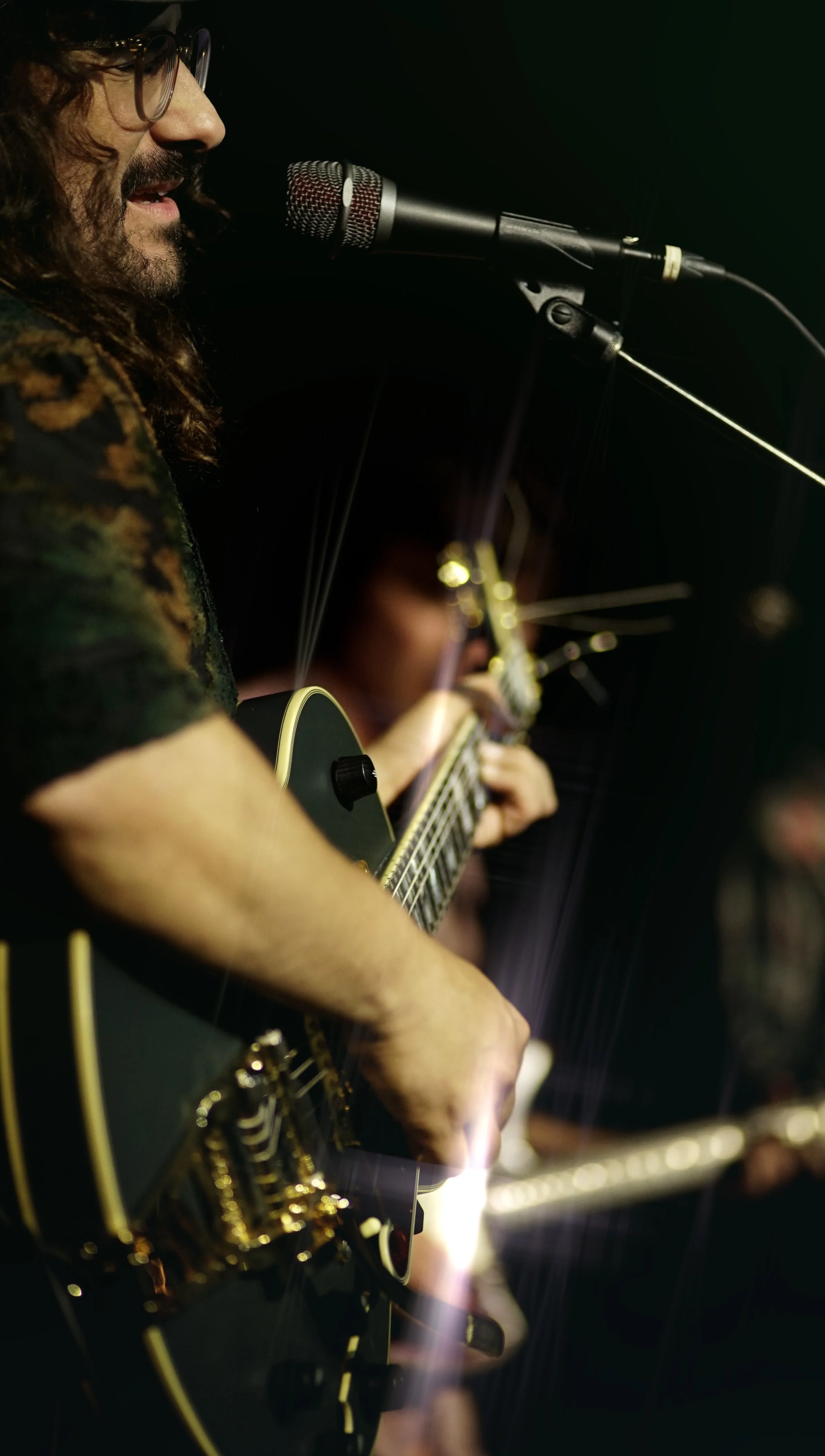 STILLS vertical.00_00_03_10.Still012.jpg