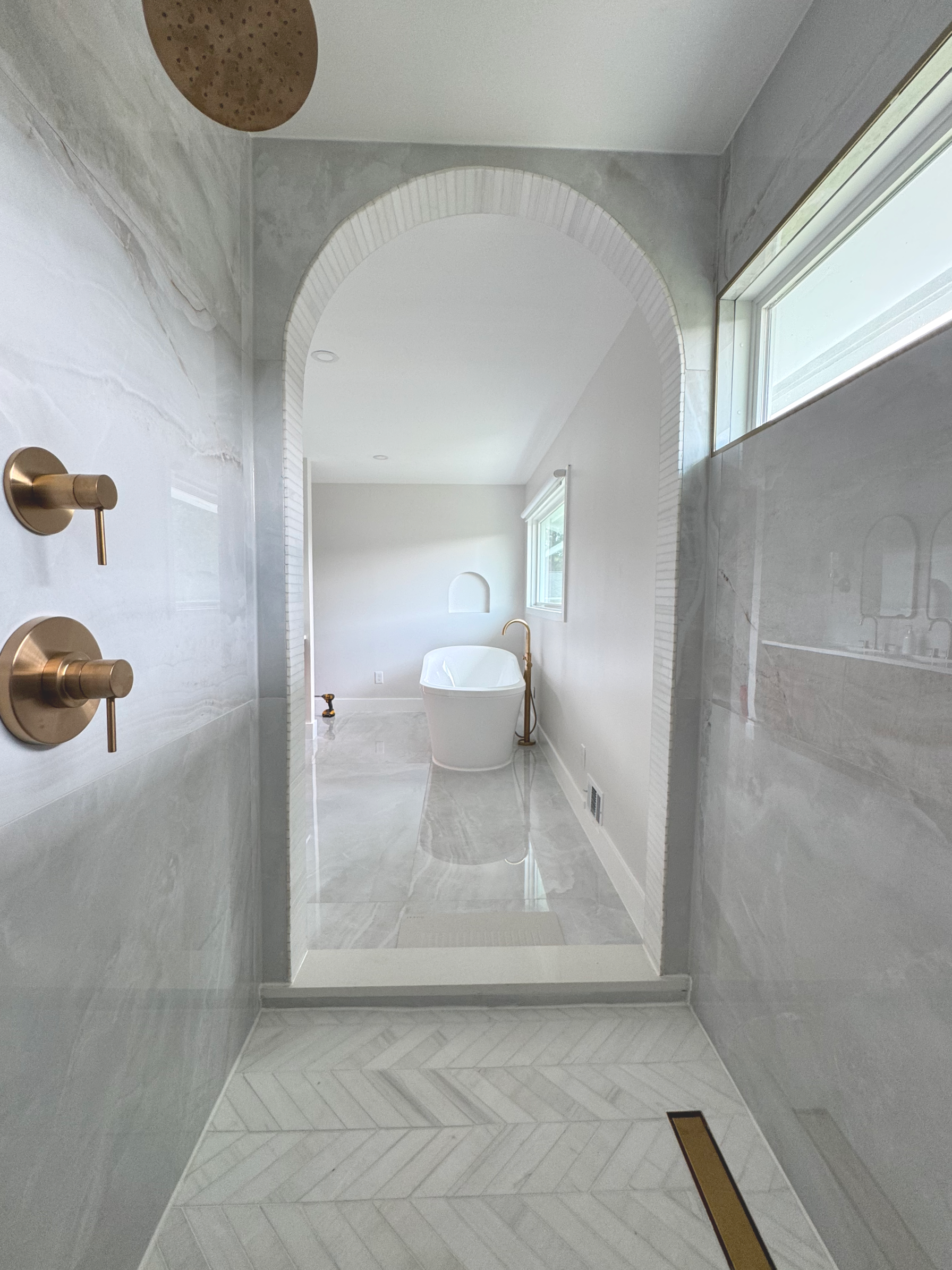 NORTHERN VA CUSTOM SHOWER BUILD