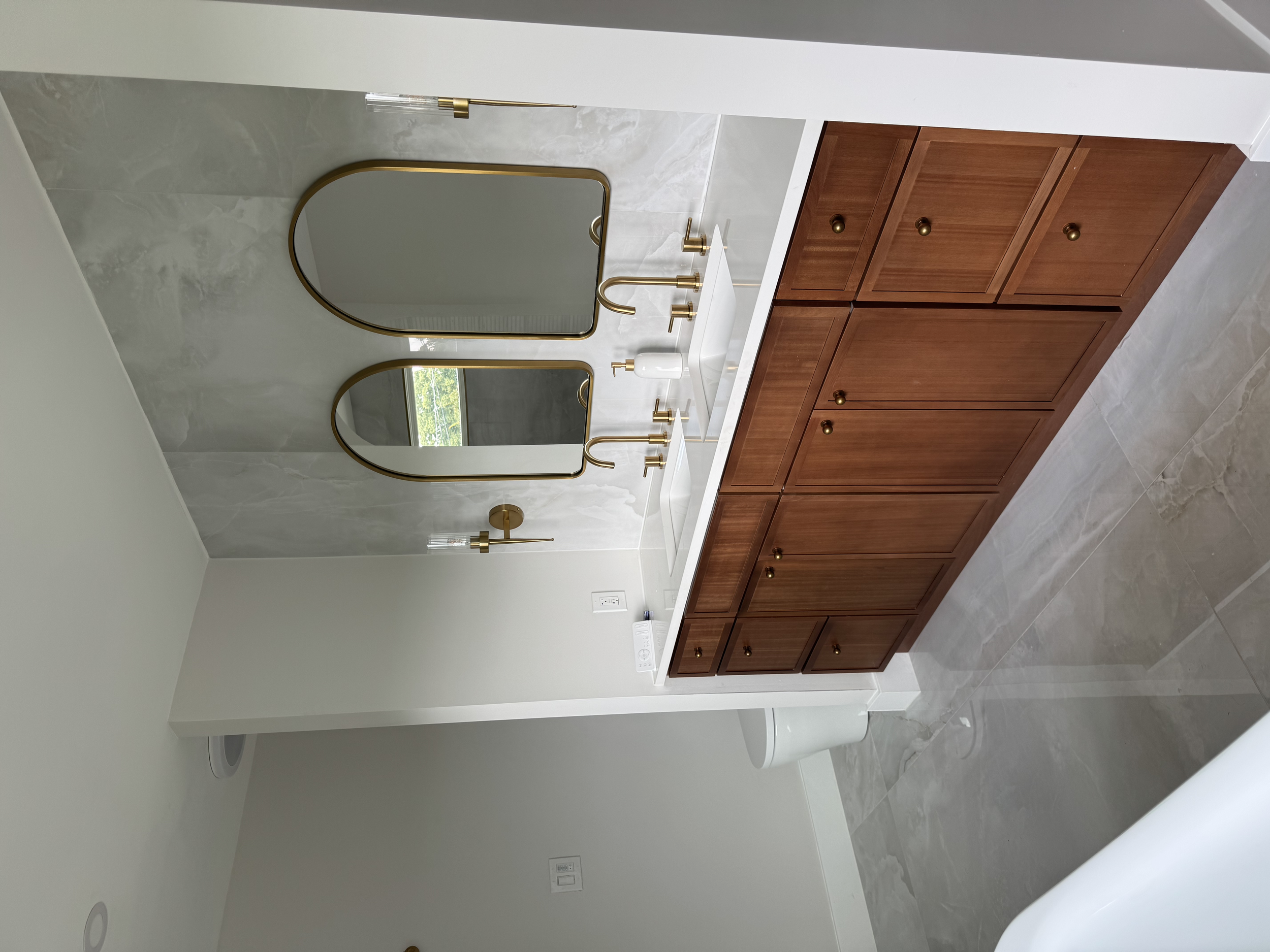 SPRINFIELD, VA MASTER BATHROOM REMODEL